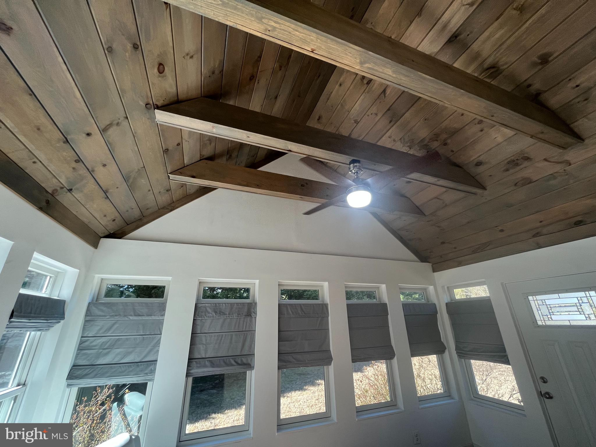 ROLLING MEADOWS - Residential