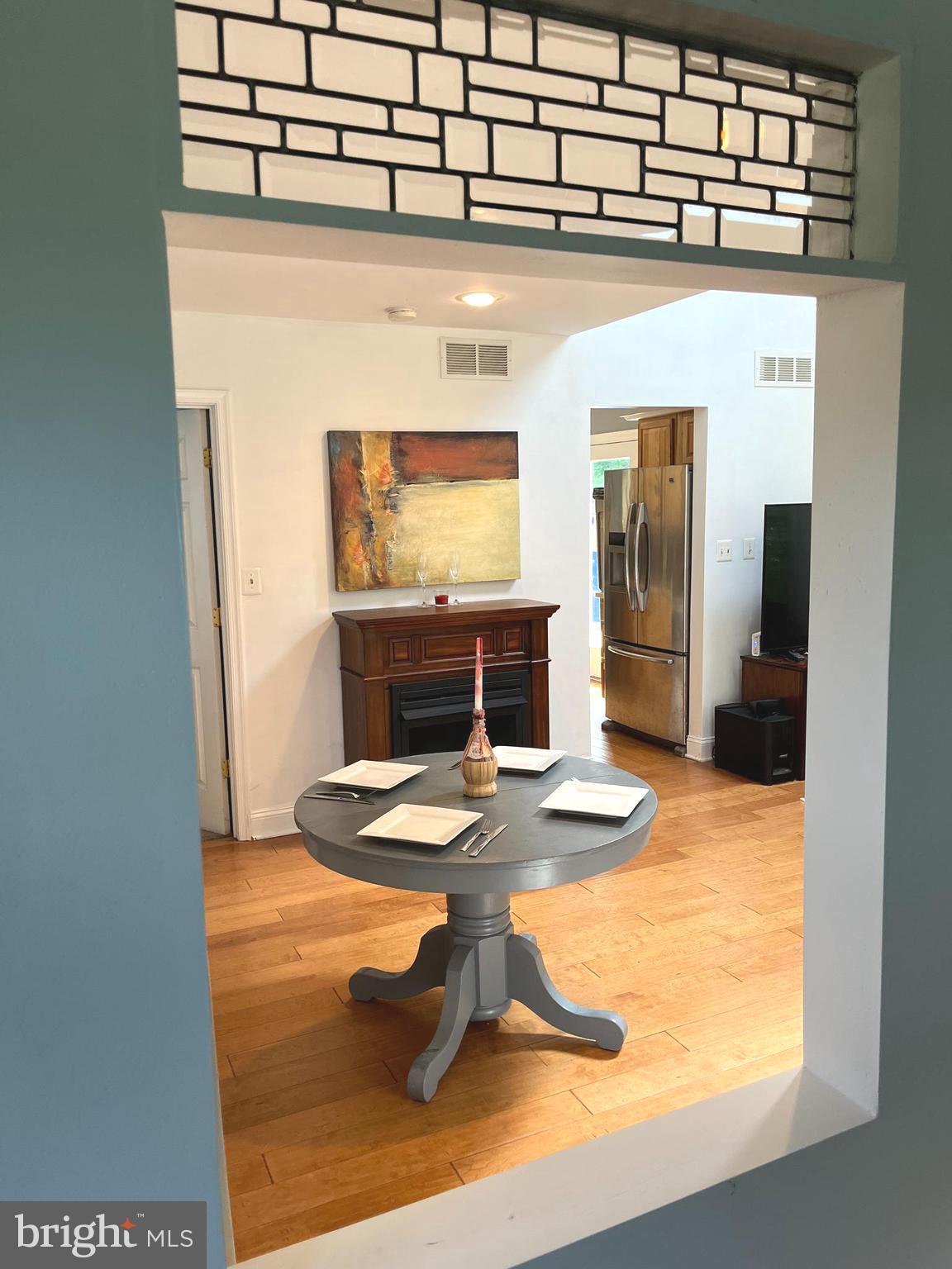 ROLLING MEADOWS - Residential