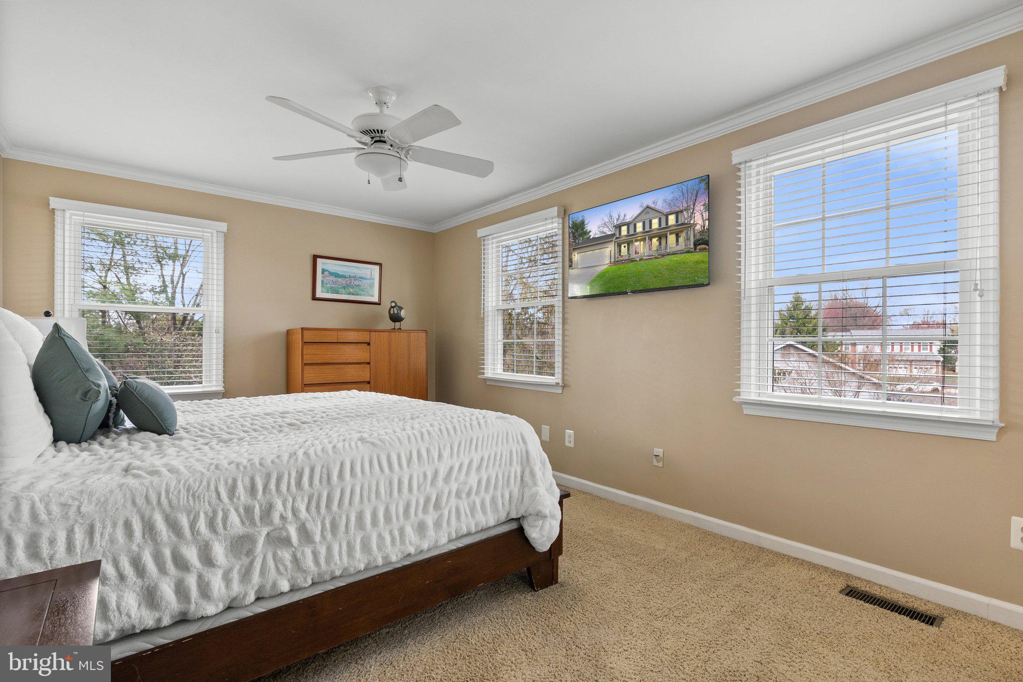 FRANKLIN GLEN - Residential