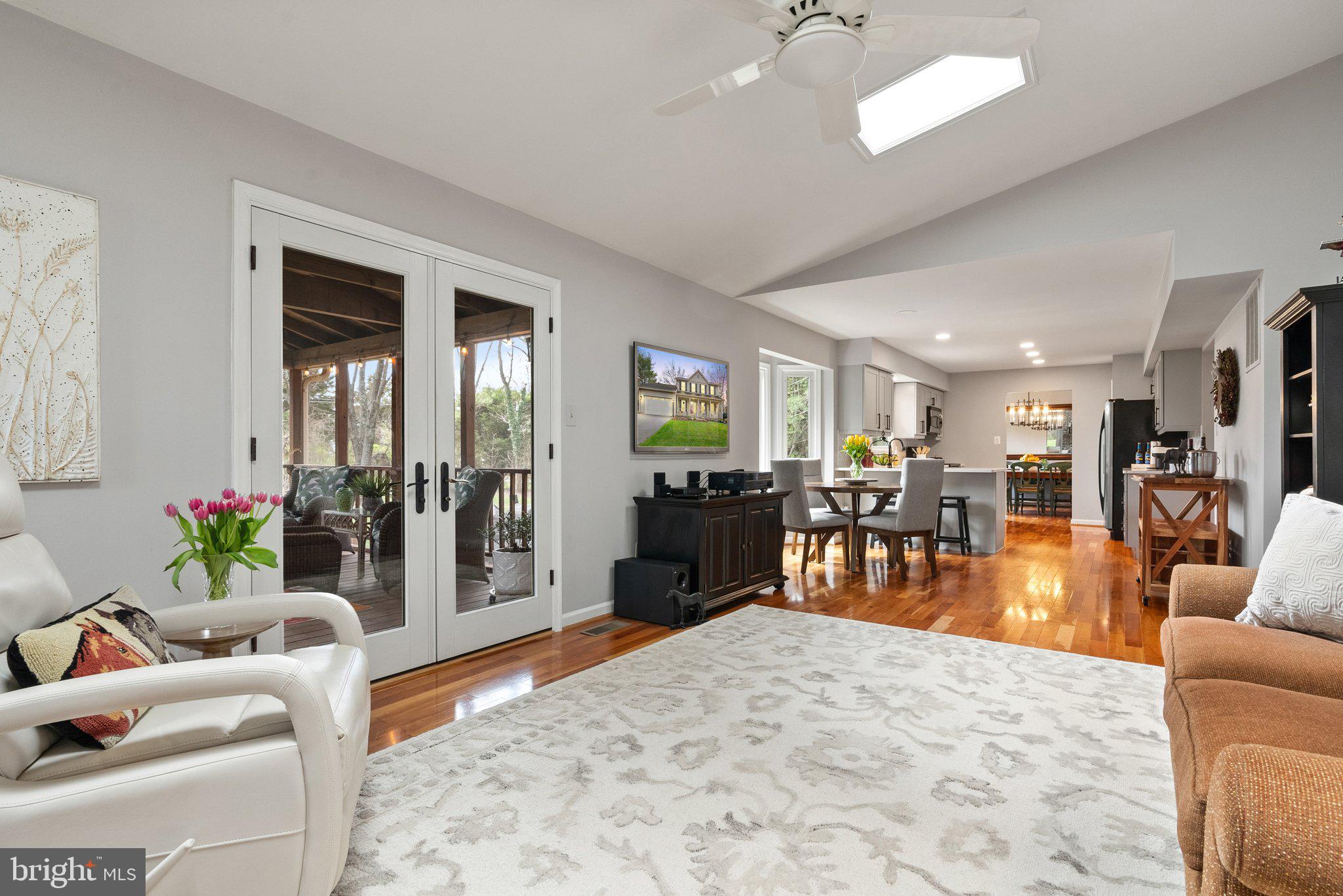 FRANKLIN GLEN - Residential