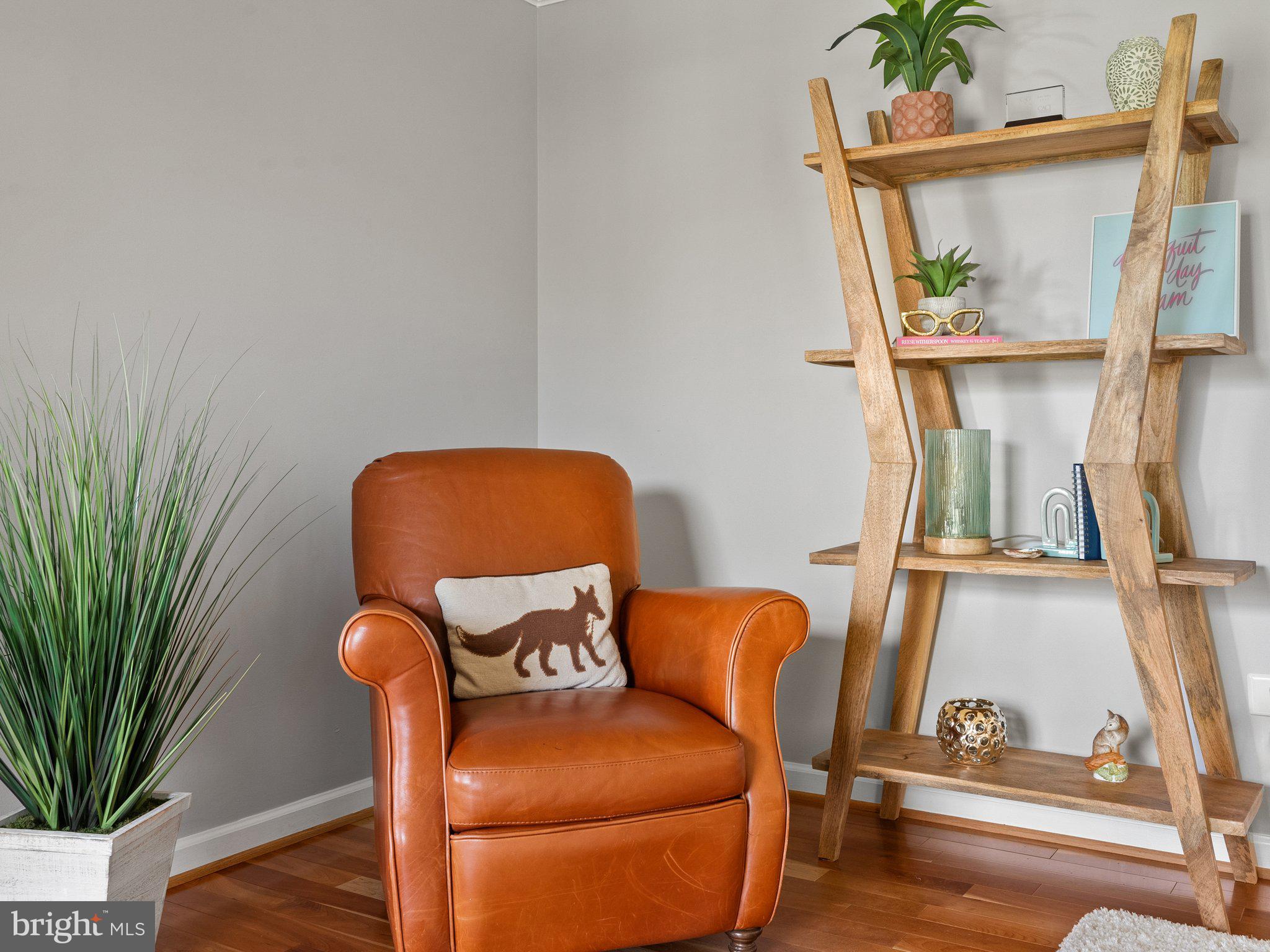 FRANKLIN GLEN - Residential