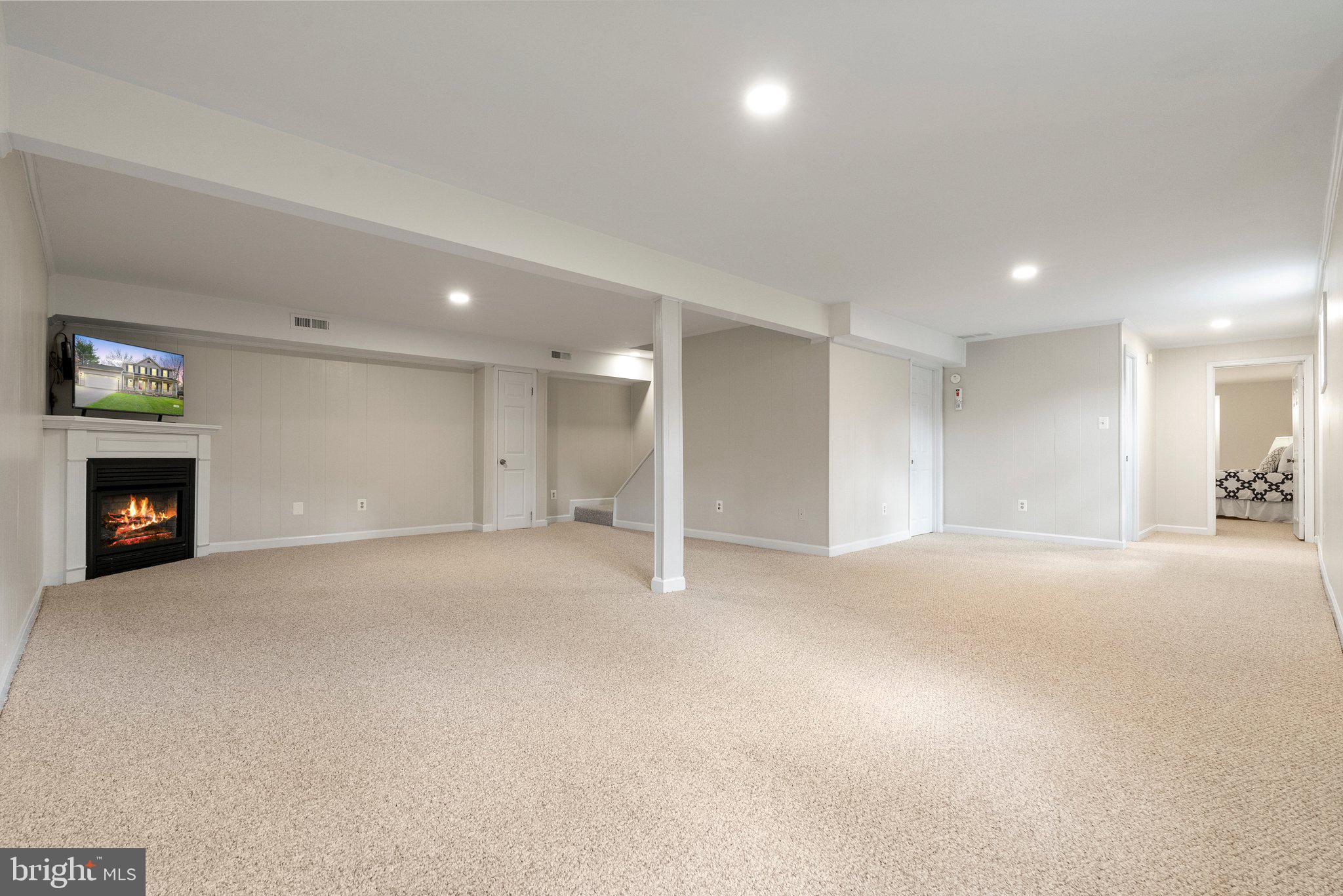 FRANKLIN GLEN - Residential