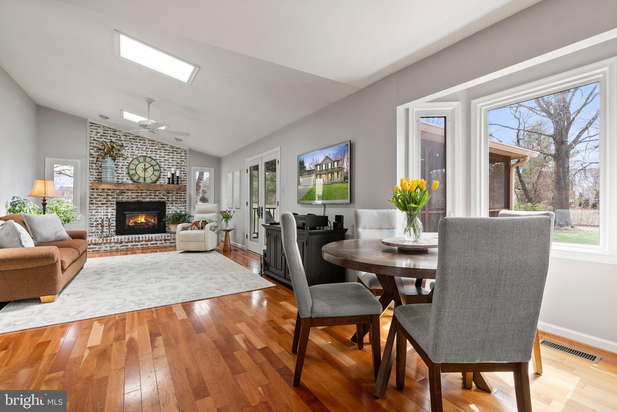 FRANKLIN GLEN - Residential