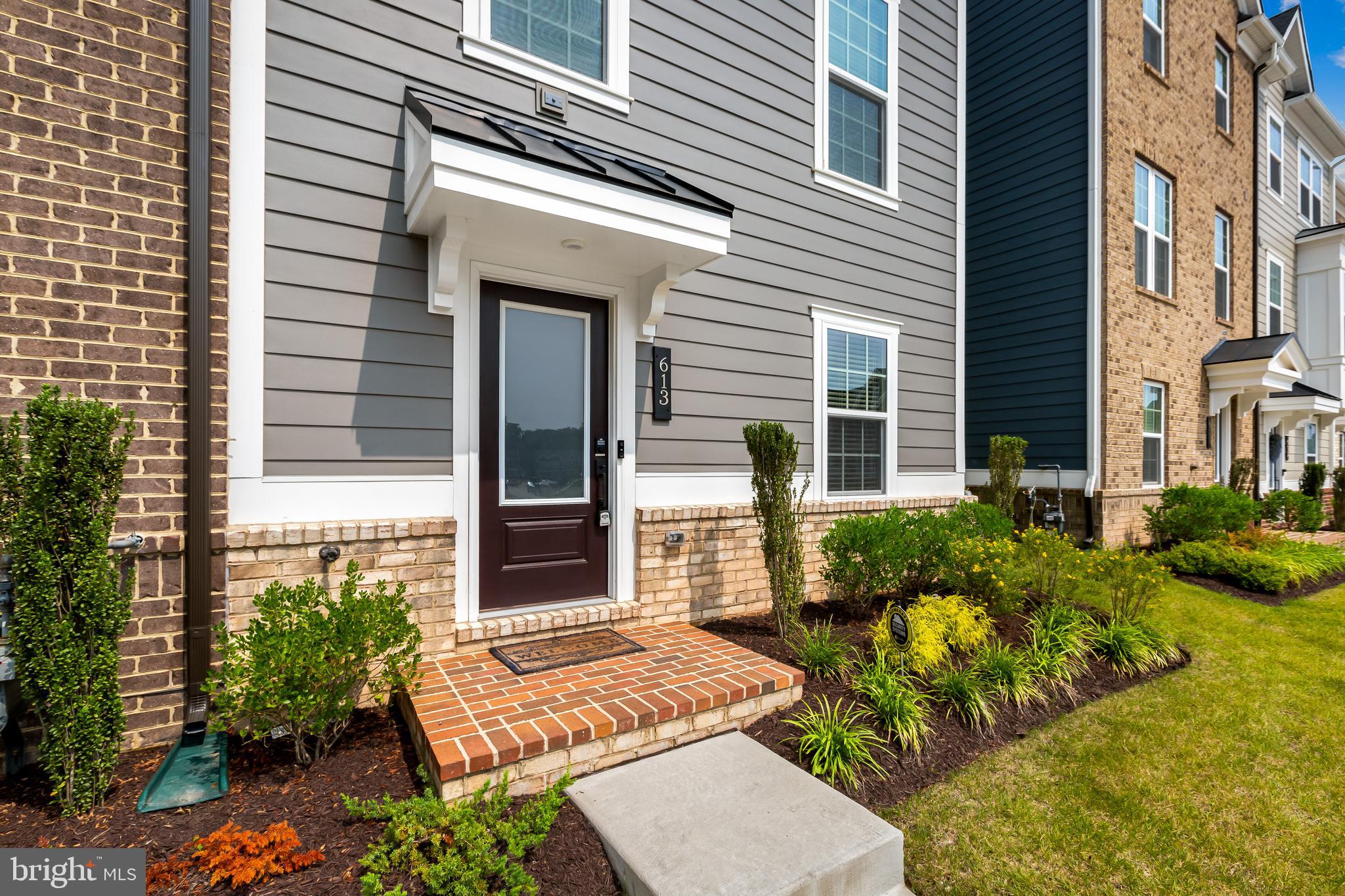 GREENLEIGH AT CROSSROADS - Residential