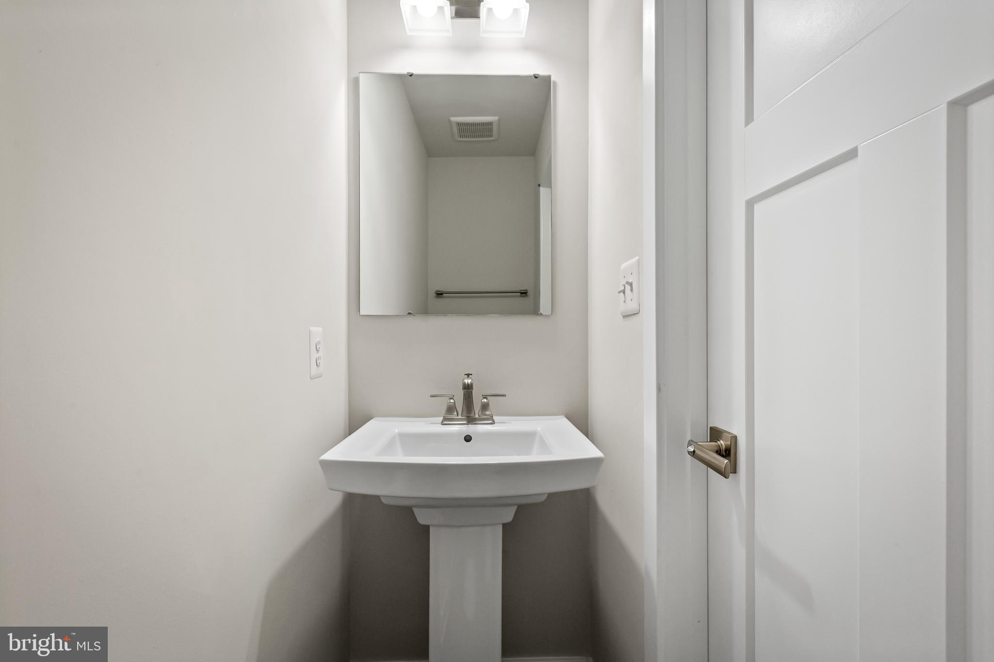 GREENLEIGH AT CROSSROADS - Residential