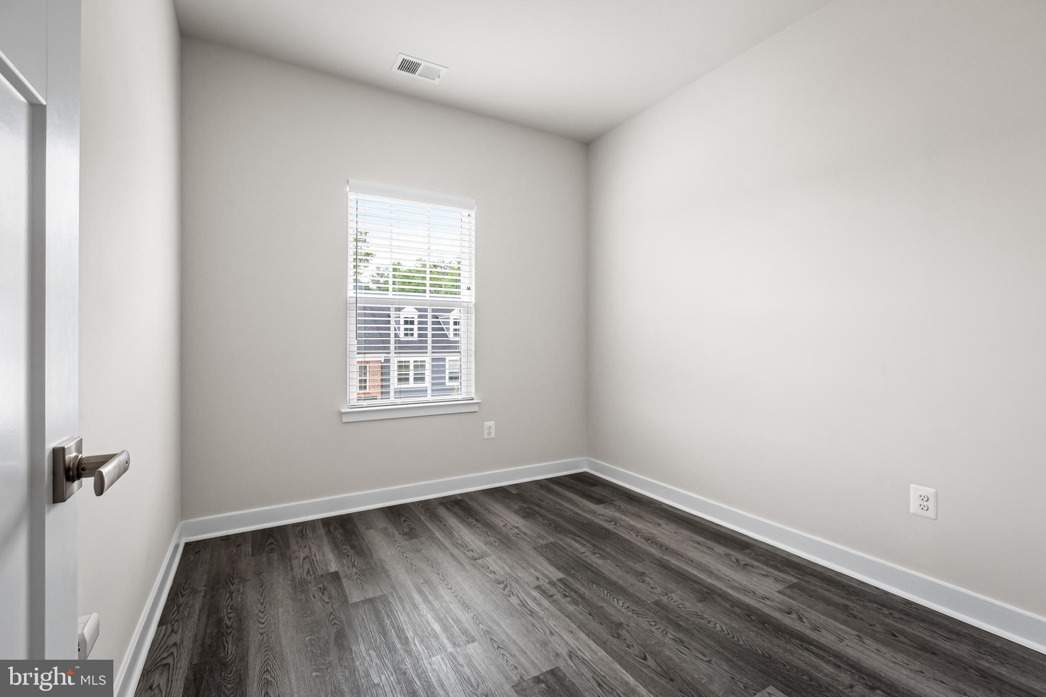 GREENLEIGH AT CROSSROADS - Residential