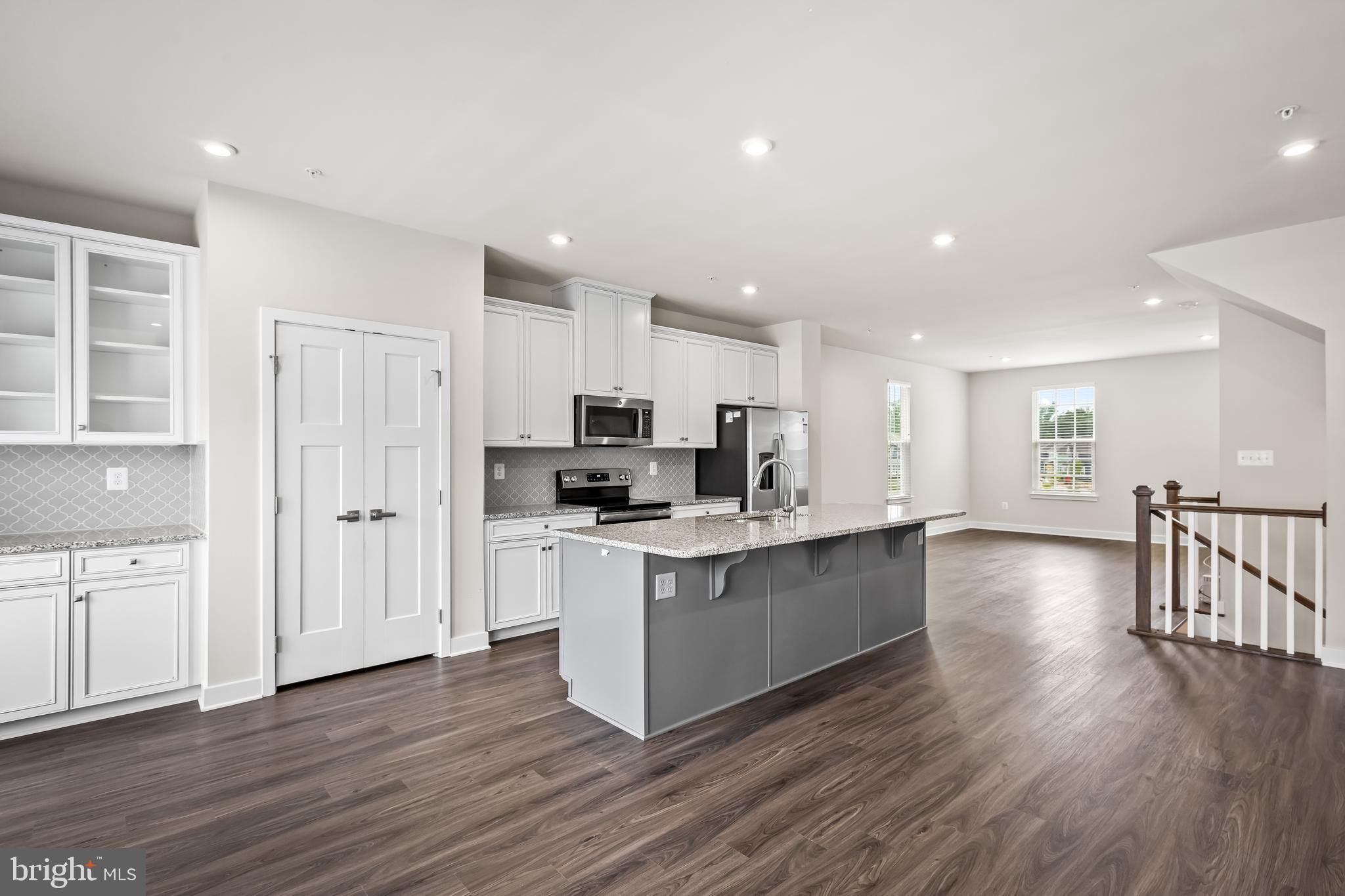 GREENLEIGH AT CROSSROADS - Residential