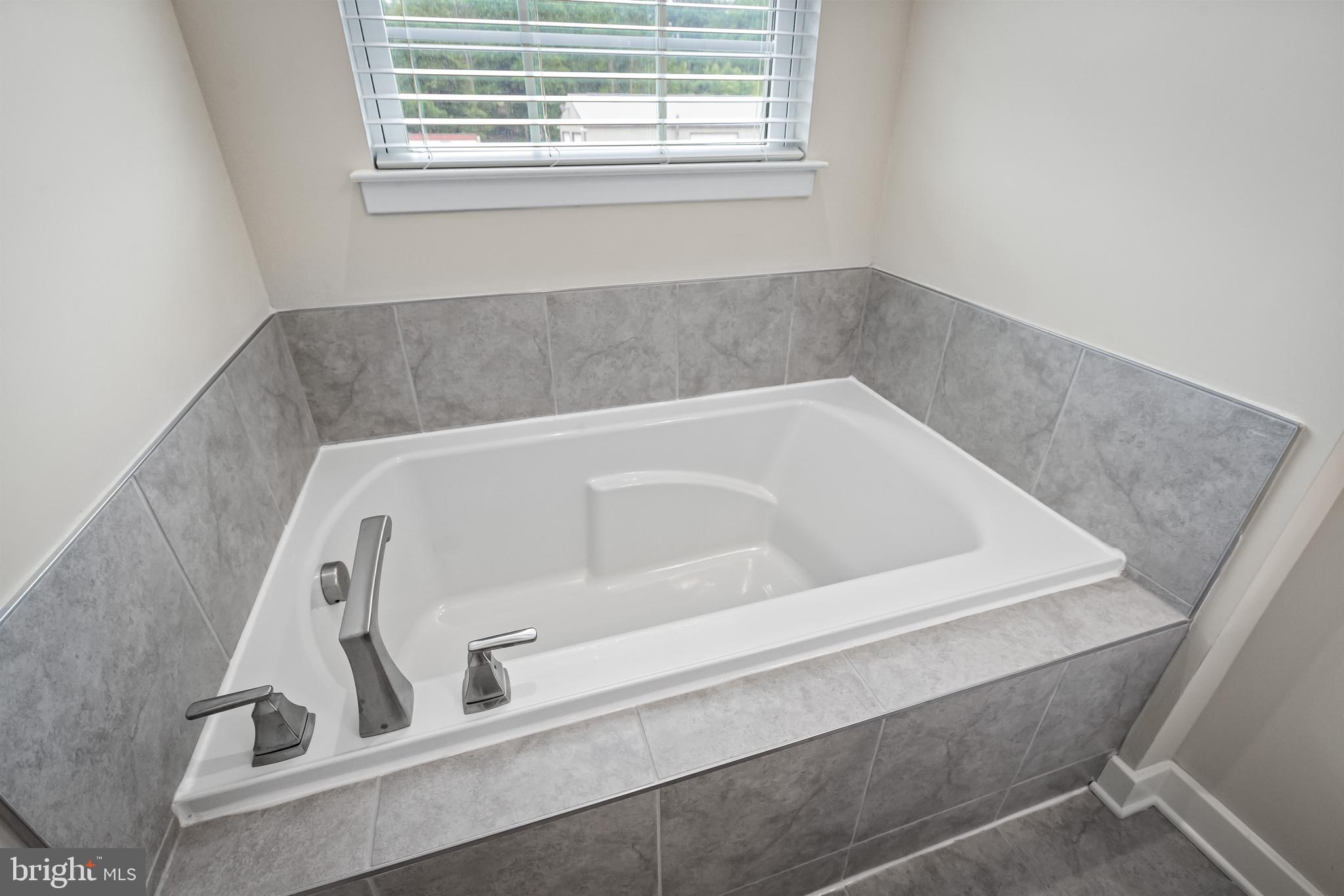 GREENLEIGH AT CROSSROADS - Residential