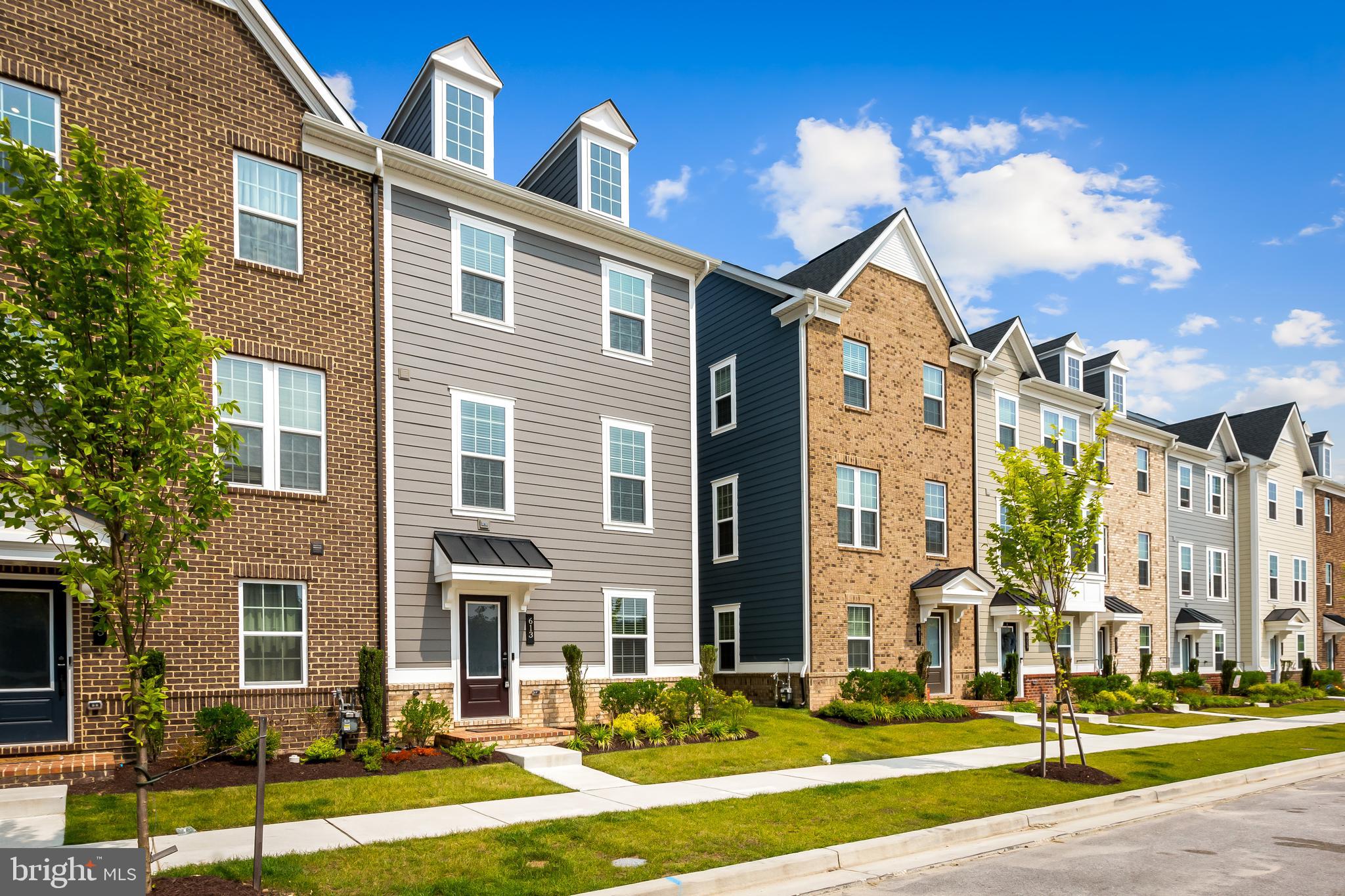 GREENLEIGH AT CROSSROADS - Residential