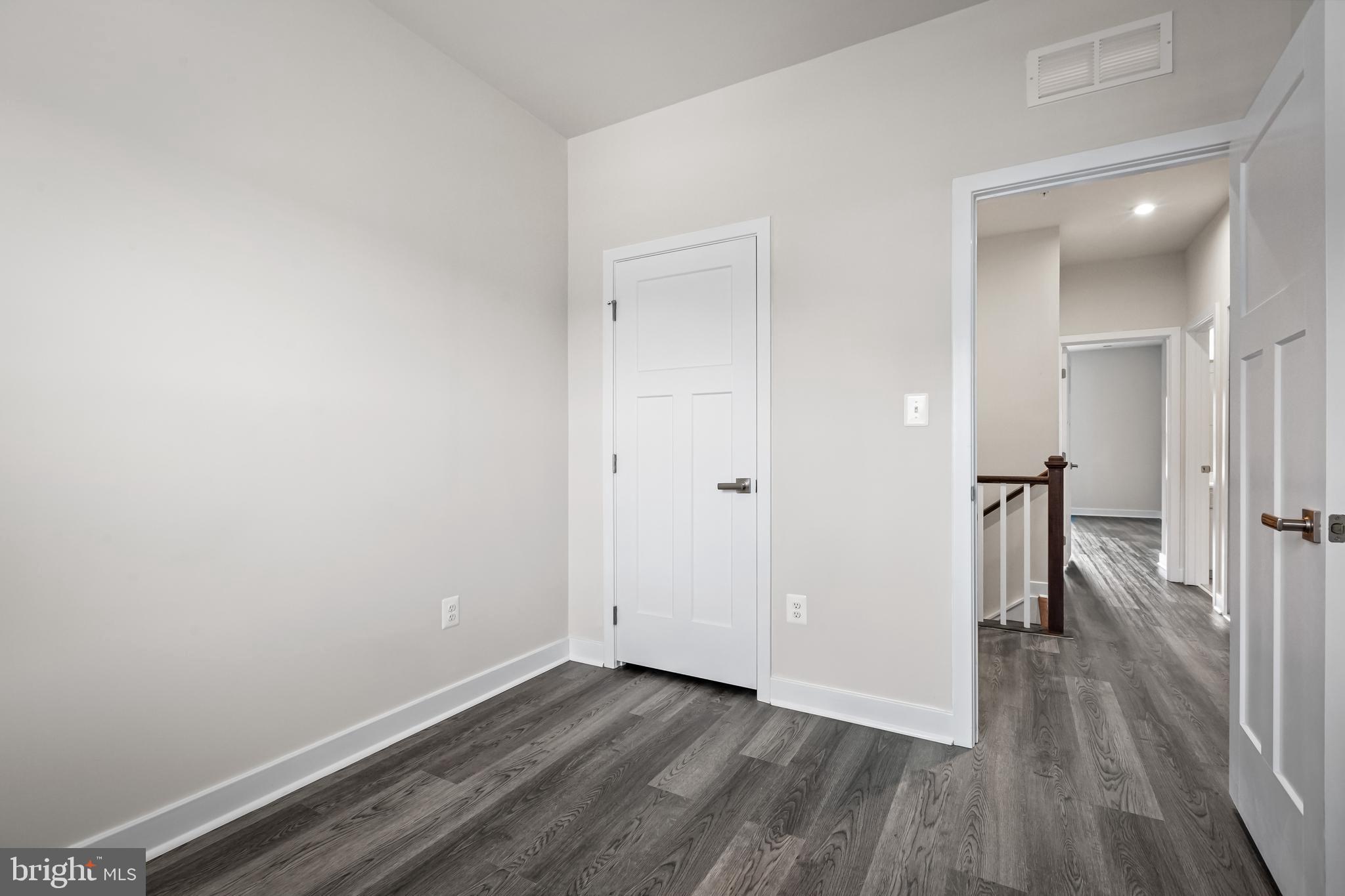 GREENLEIGH AT CROSSROADS - Residential