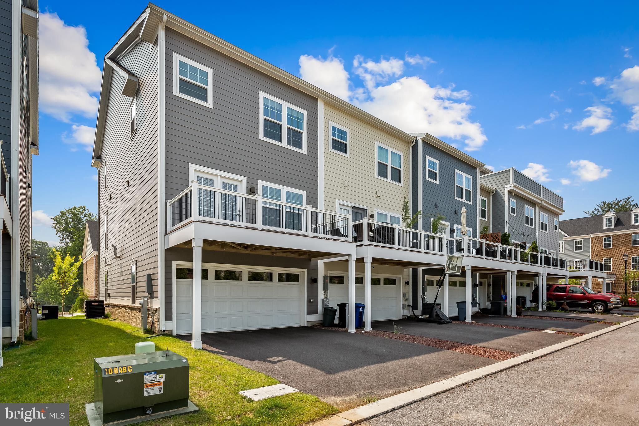 GREENLEIGH AT CROSSROADS - Residential