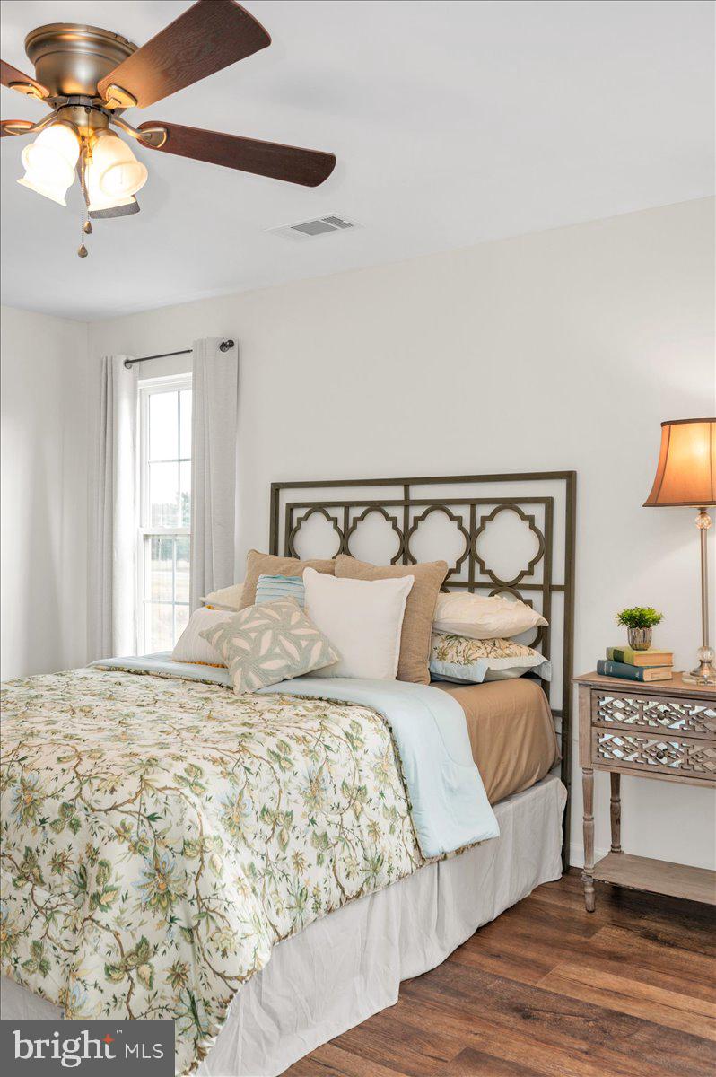 WEST FIELDS - Residential