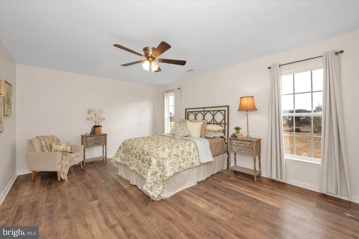 WEST FIELDS - Residential