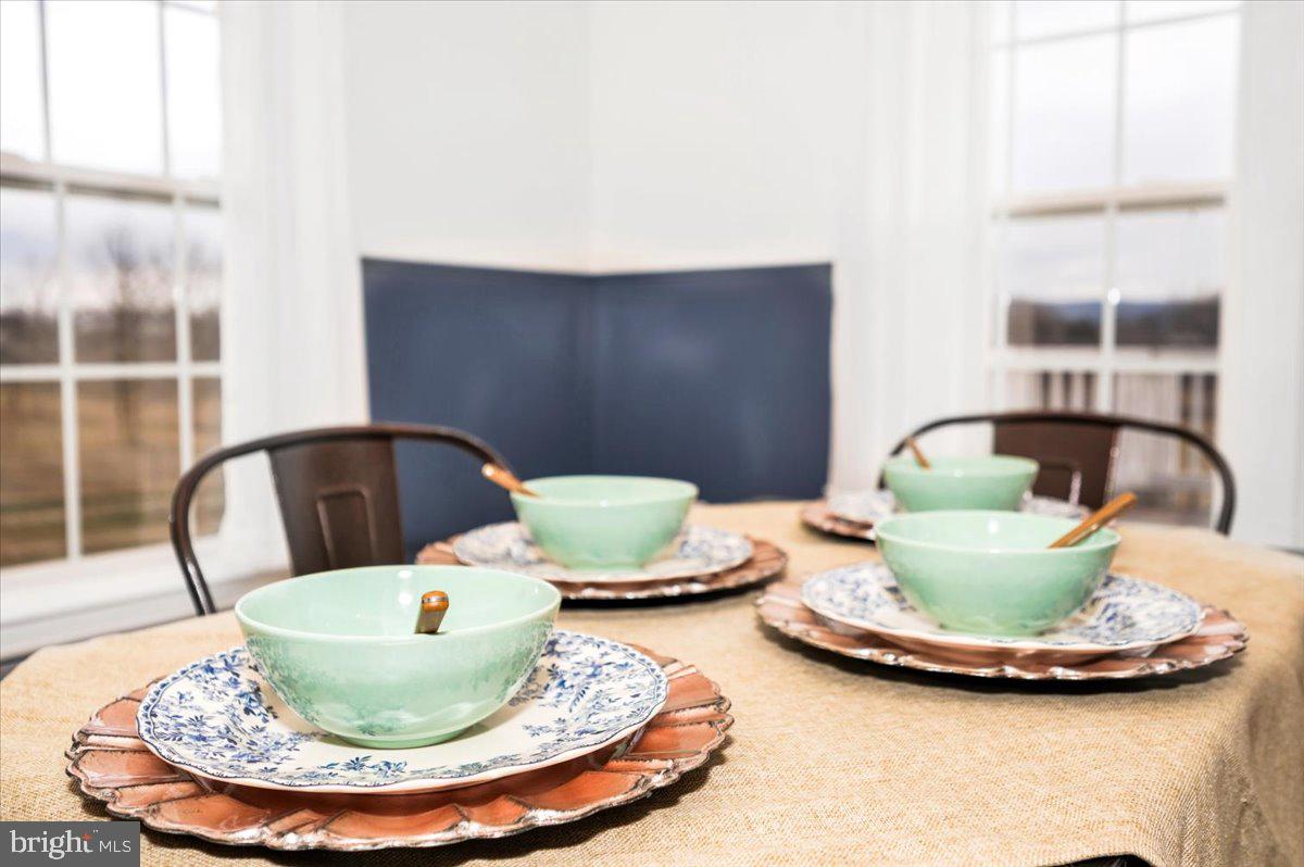 WEST FIELDS - Residential