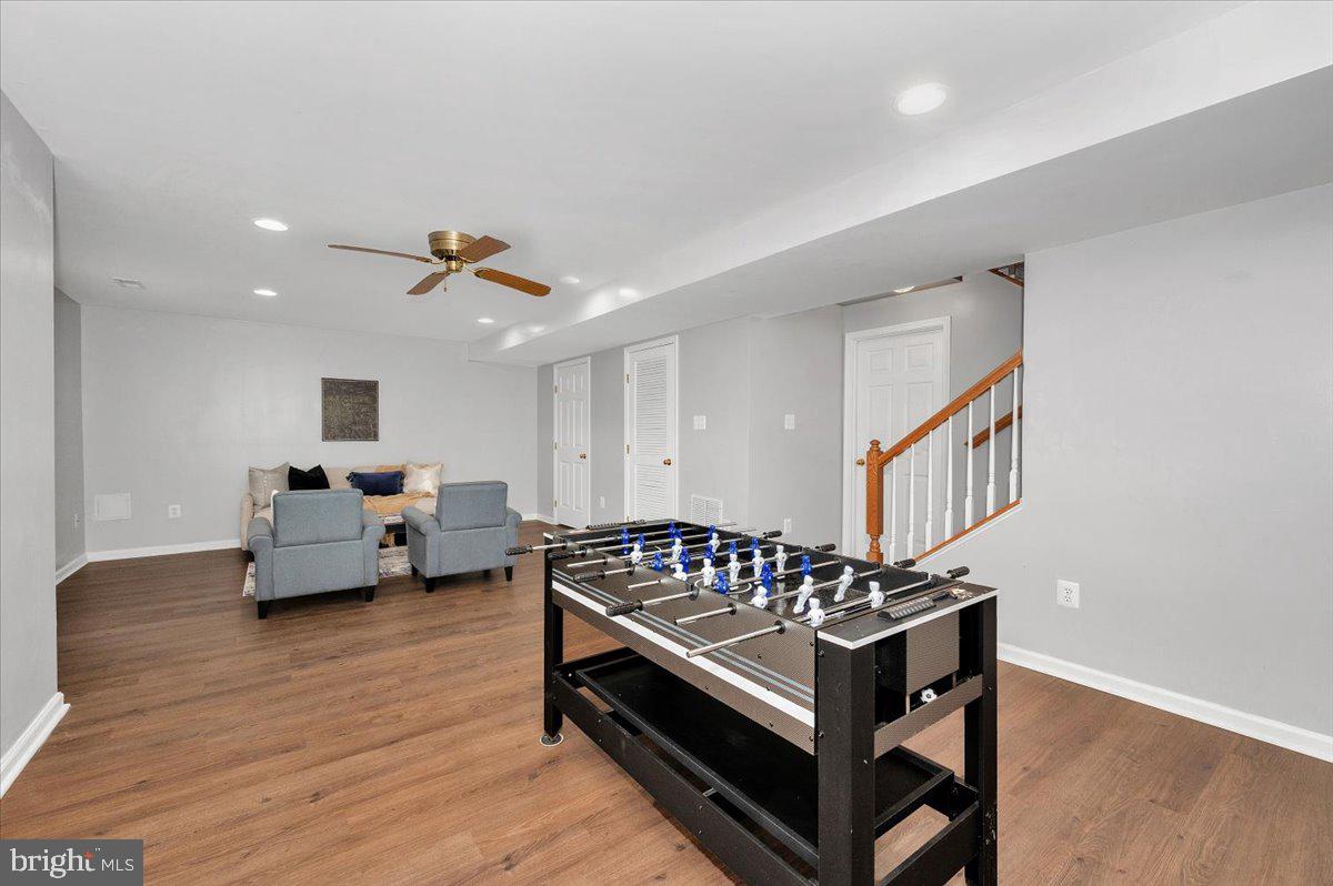 WEST FIELDS - Residential