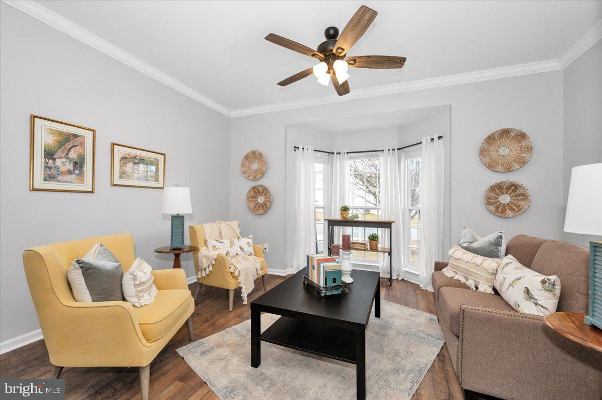 WEST FIELDS - Residential