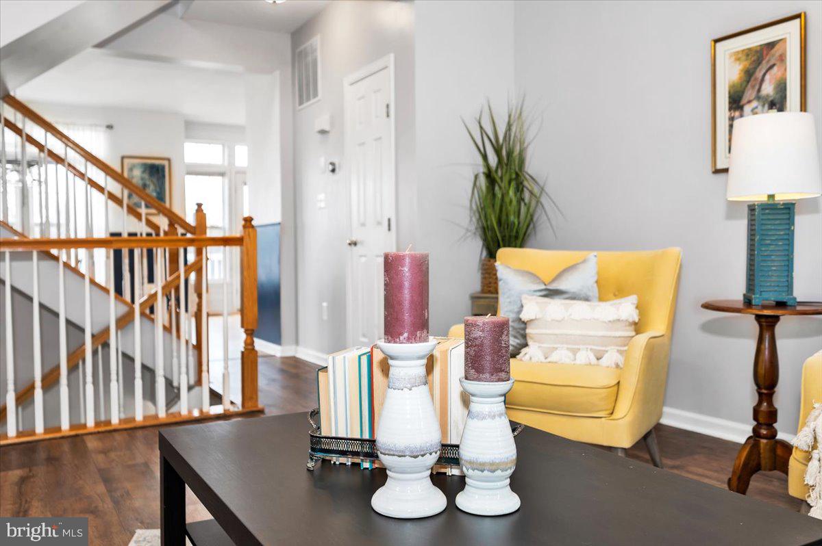 WEST FIELDS - Residential