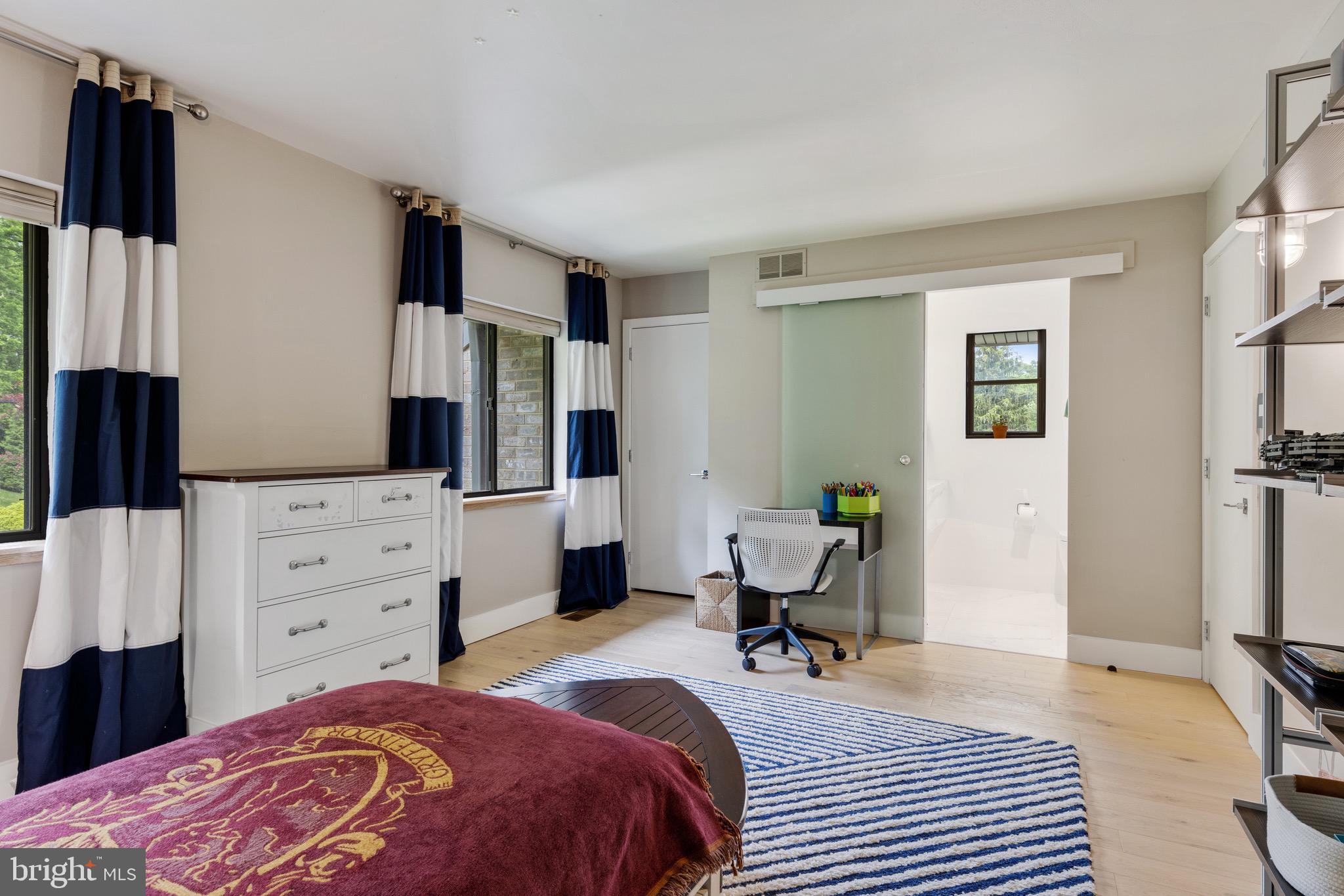 FOXWOOD - Residential