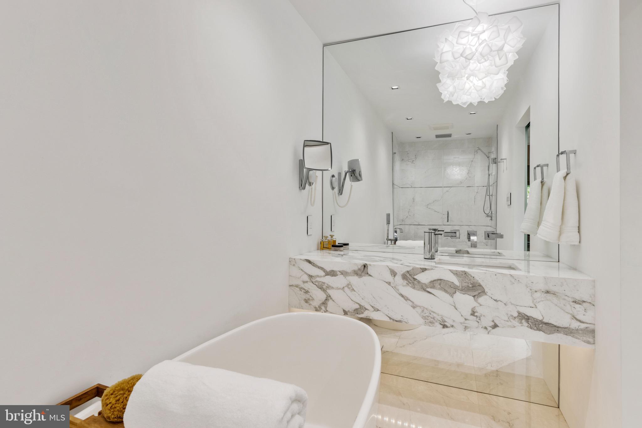 FOXWOOD - Residential