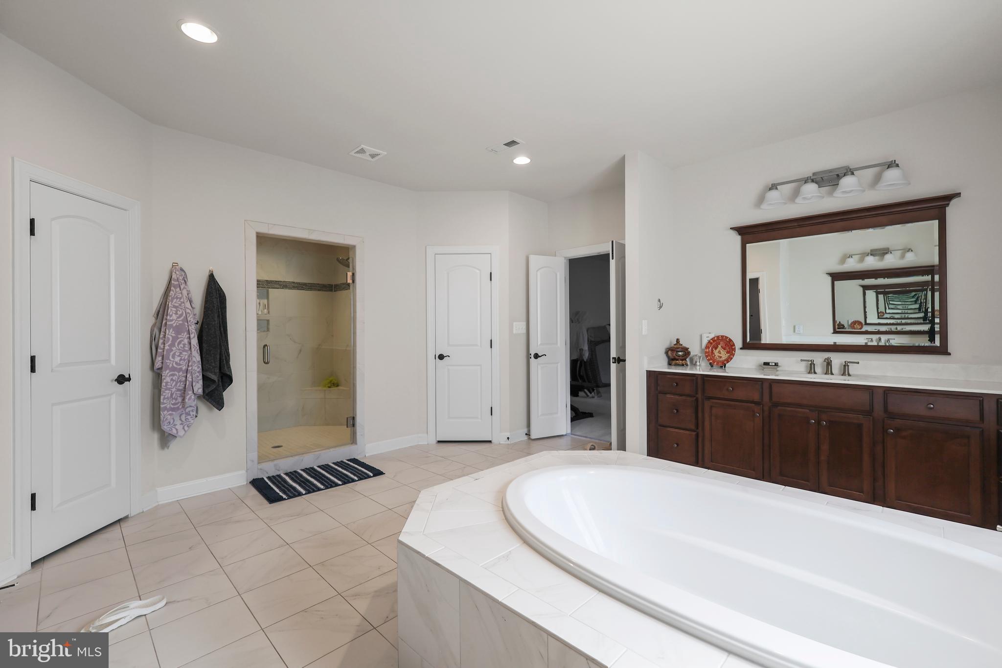 WOLF TRAP GREEN - Residential Lease