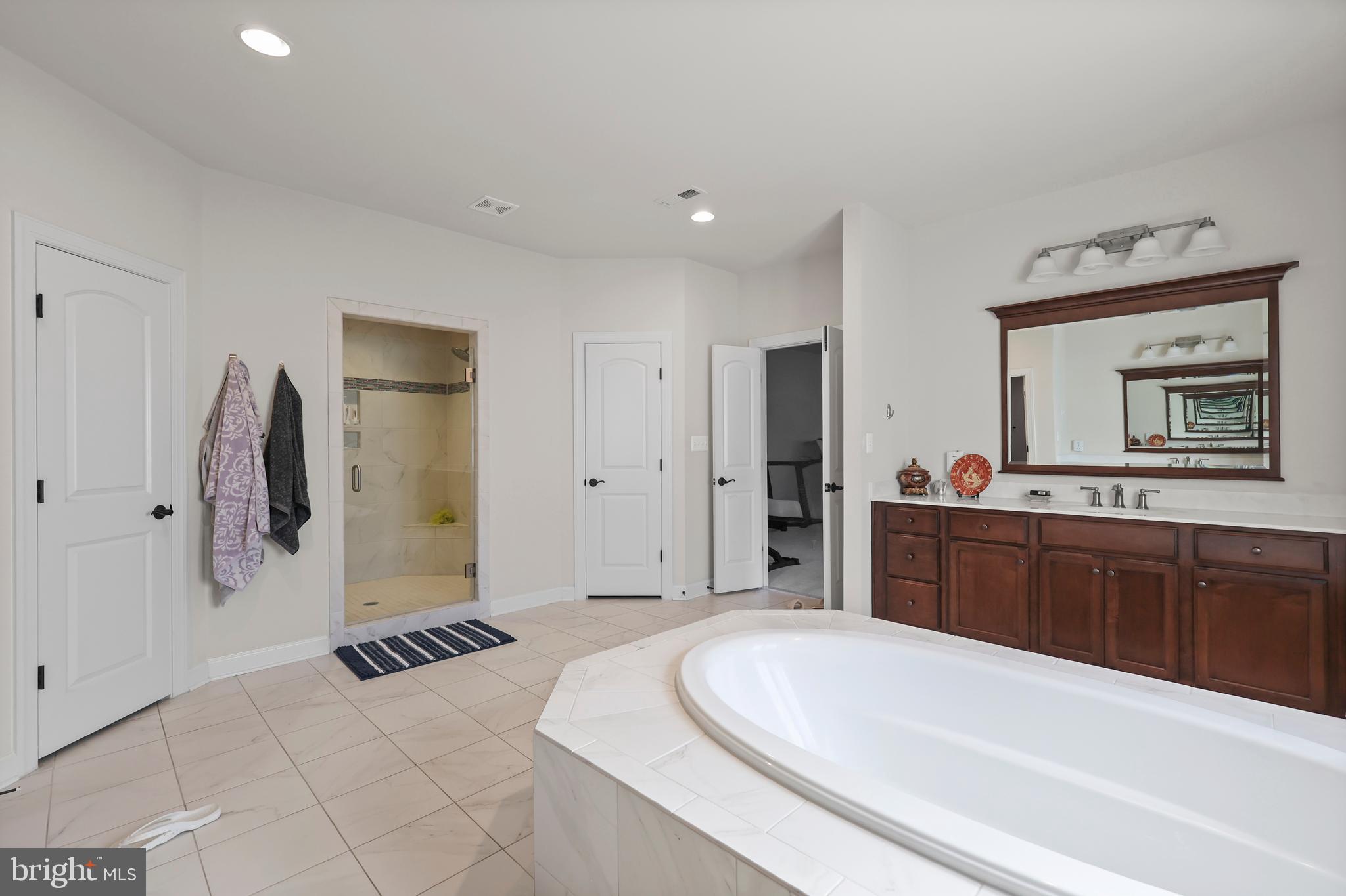 WOLF TRAP GREEN - Residential Lease