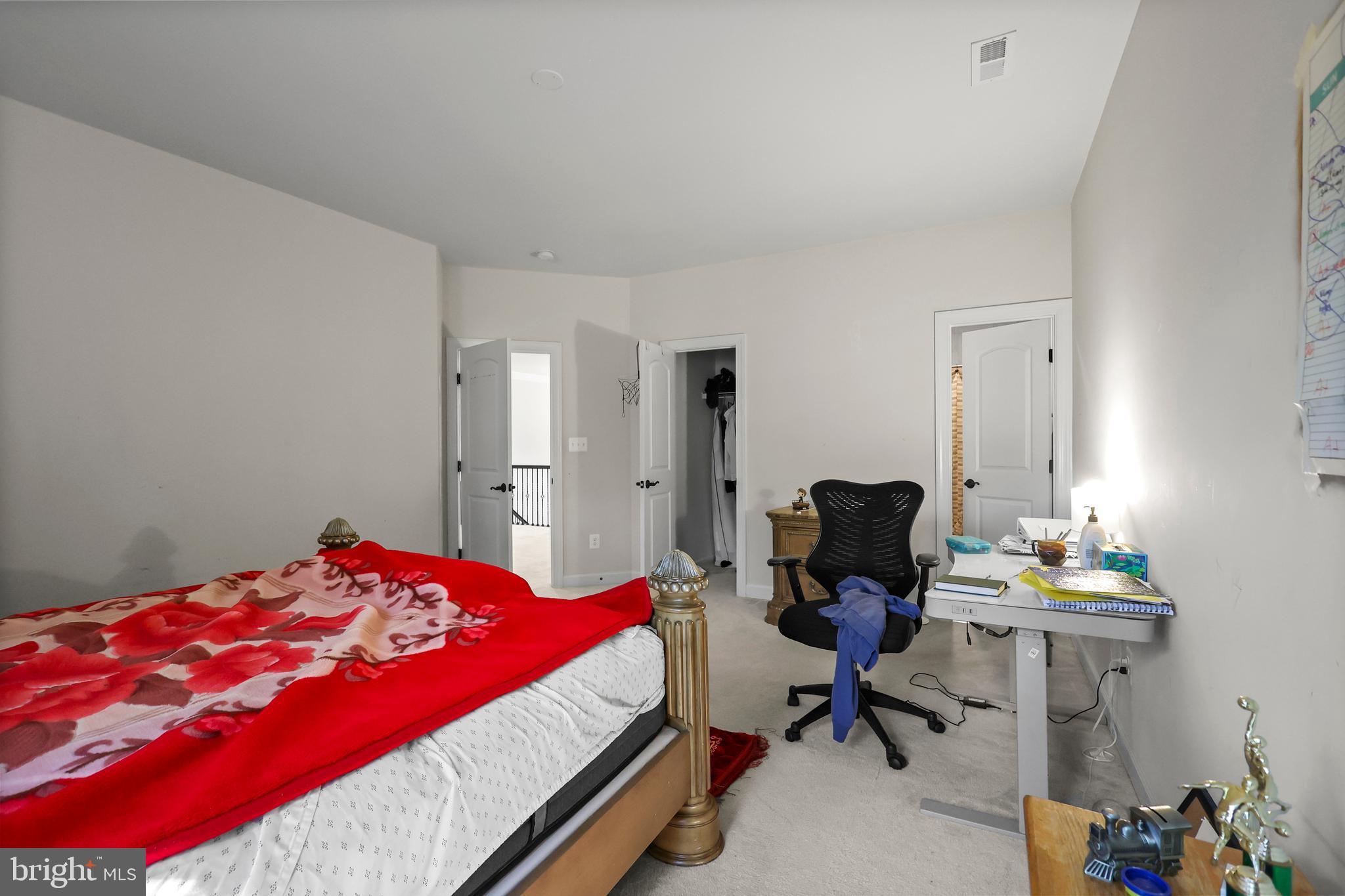 WOLF TRAP GREEN - Residential Lease