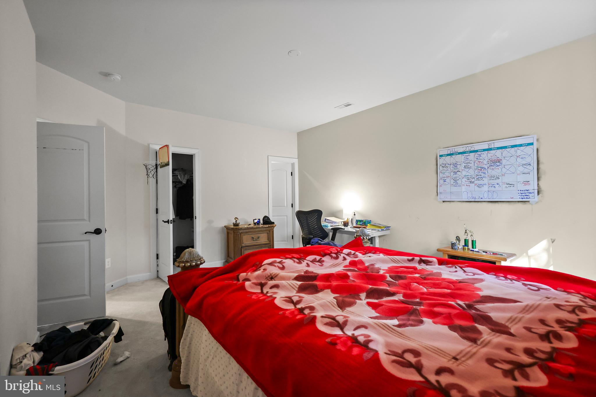 WOLF TRAP GREEN - Residential Lease