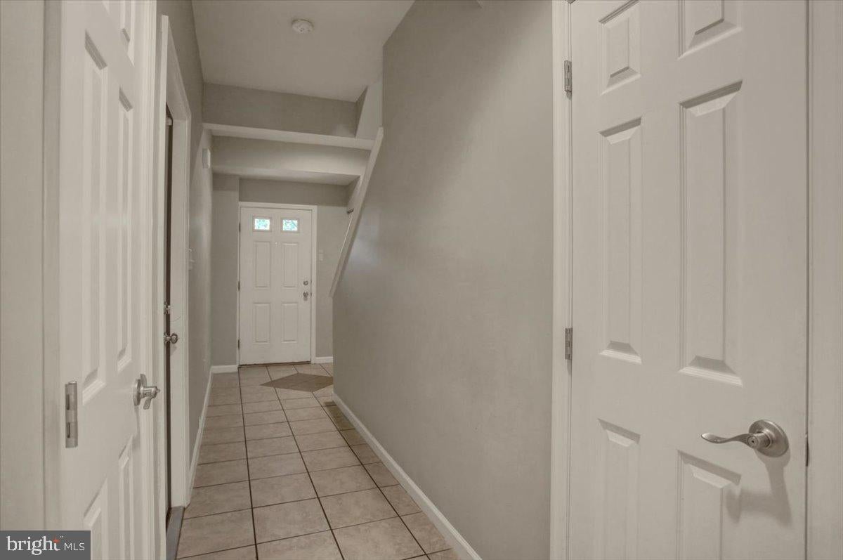 209 MERIWEATHER DRIVE