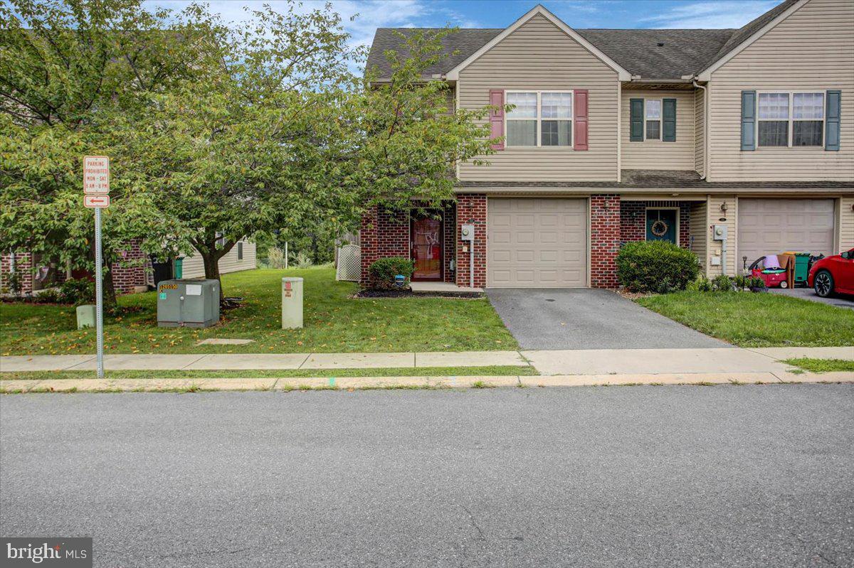 209 MERIWEATHER DRIVE
