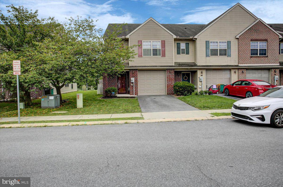 209 MERIWEATHER DRIVE