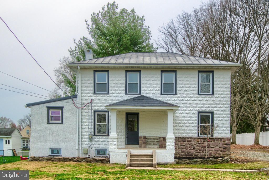 Photo of 614 Kline Avenue, POTTSTOWN, PA 19465 (MLS # PACT2114264)