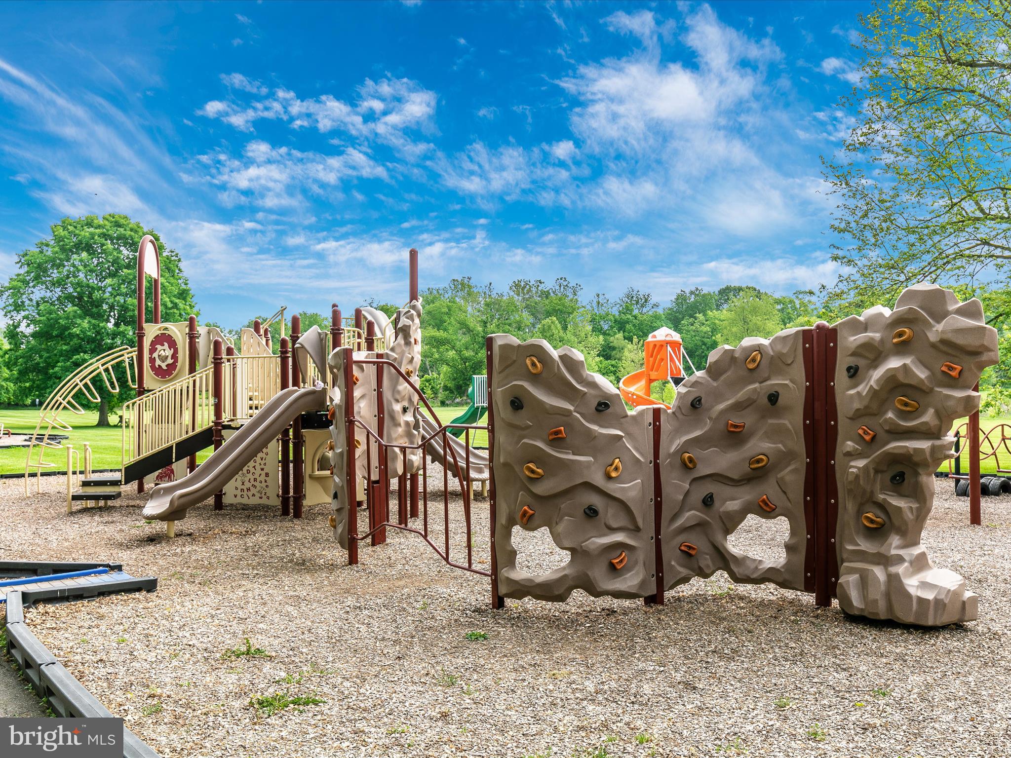 COPPER OAKS - Residential