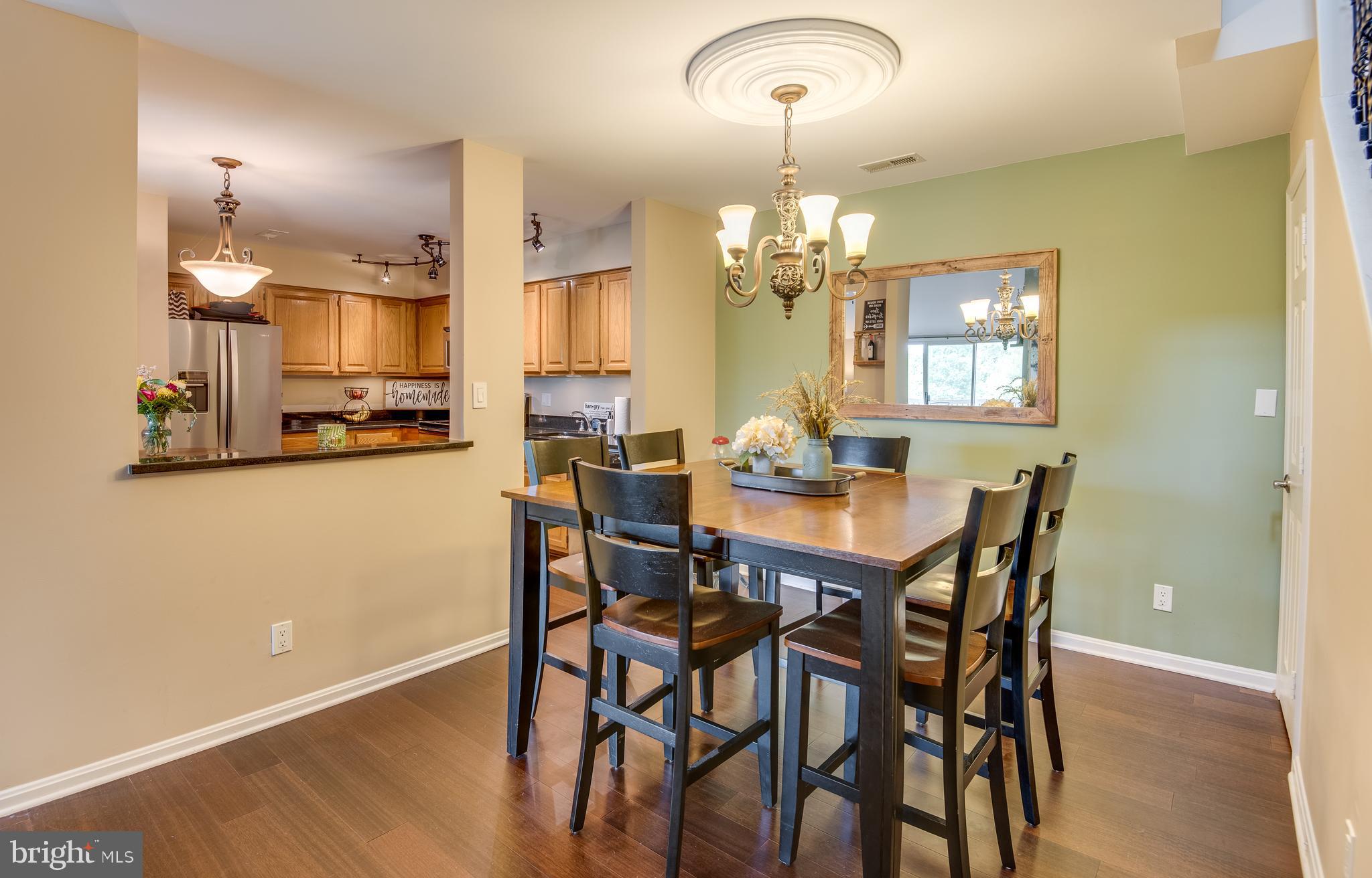 ADMIRAL REACH AT HARBOUR GATES - Residential