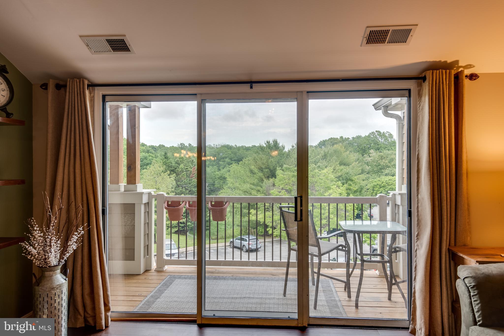 ADMIRAL REACH AT HARBOUR GATES - Residential