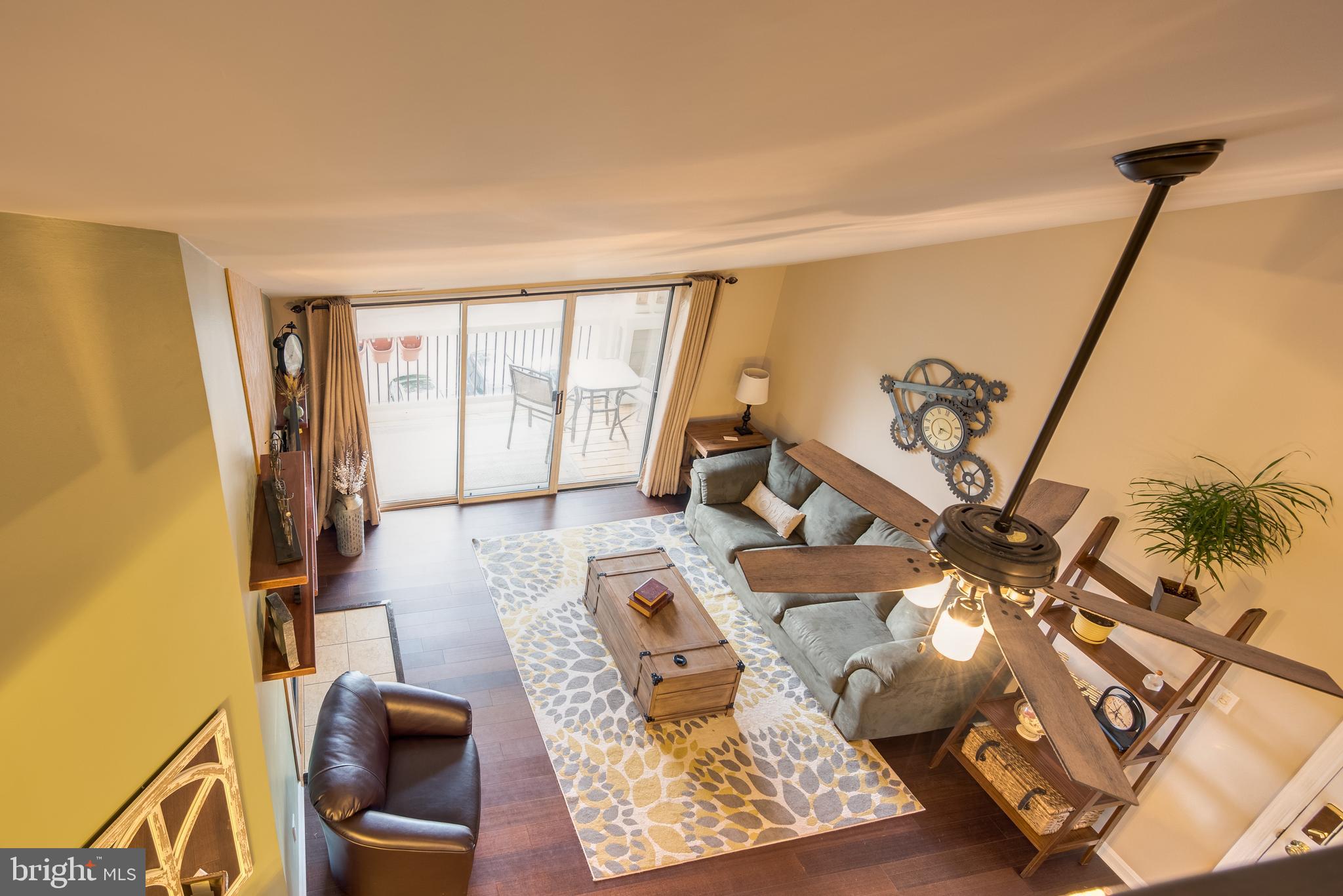 ADMIRAL REACH AT HARBOUR GATES - Residential