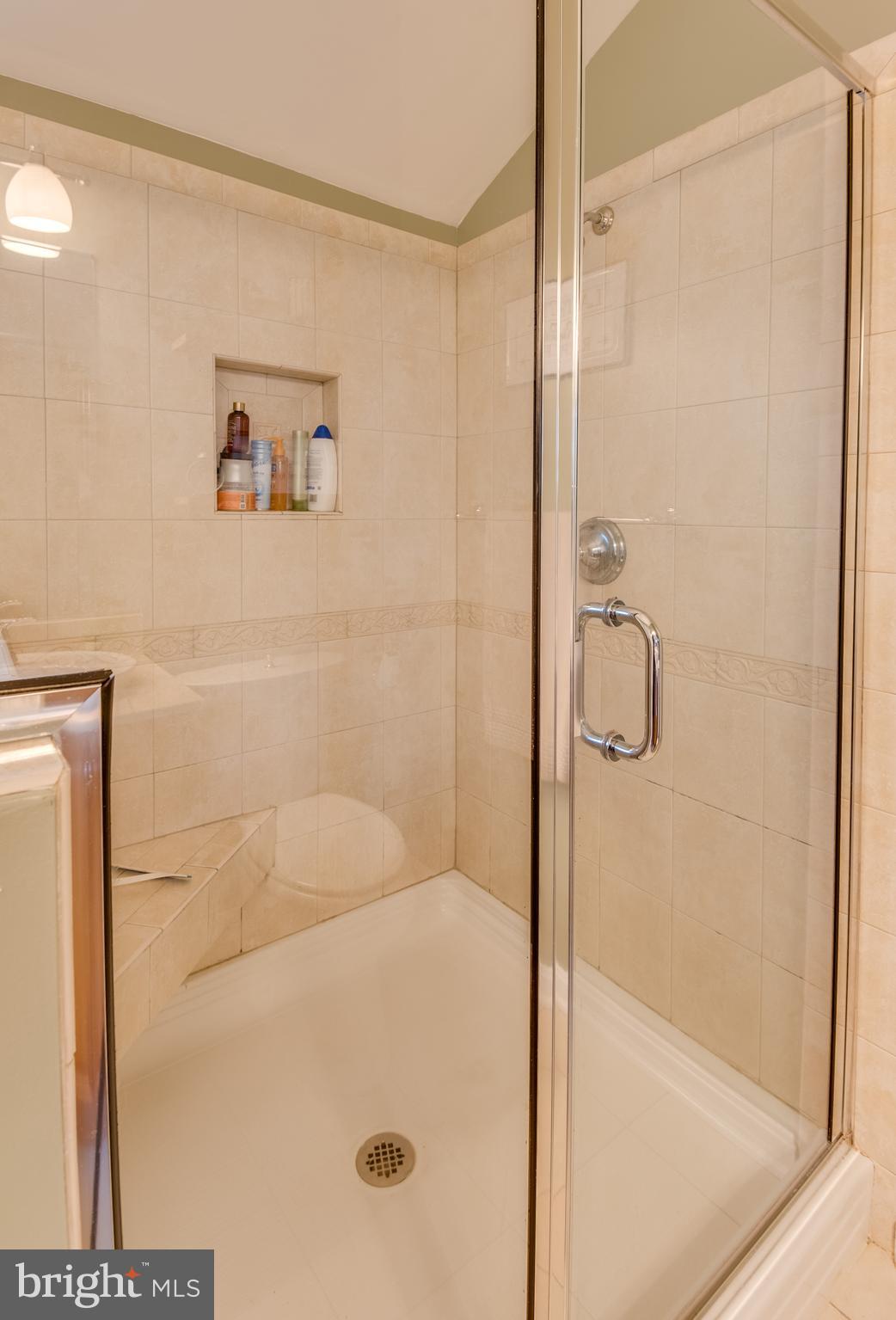 ADMIRAL REACH AT HARBOUR GATES - Residential