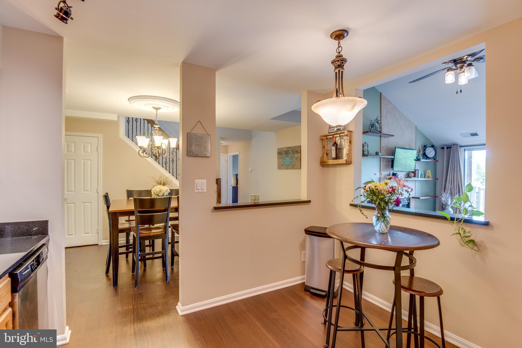 ADMIRAL REACH AT HARBOUR GATES - Residential