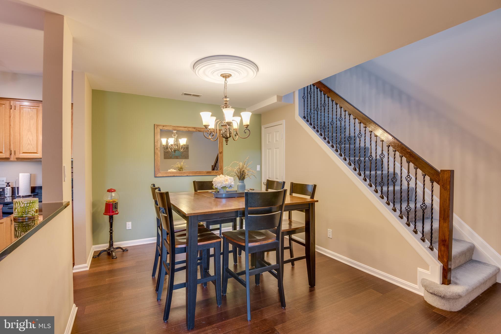 ADMIRAL REACH AT HARBOUR GATES - Residential