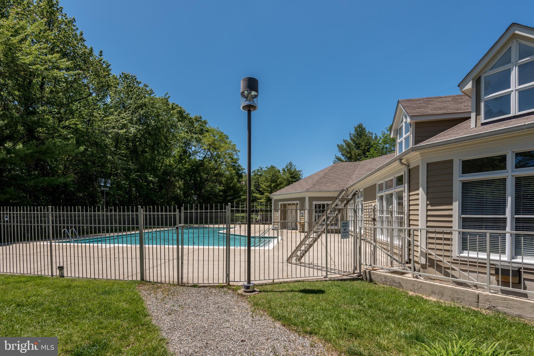 ADMIRAL REACH AT HARBOUR GATES - Residential