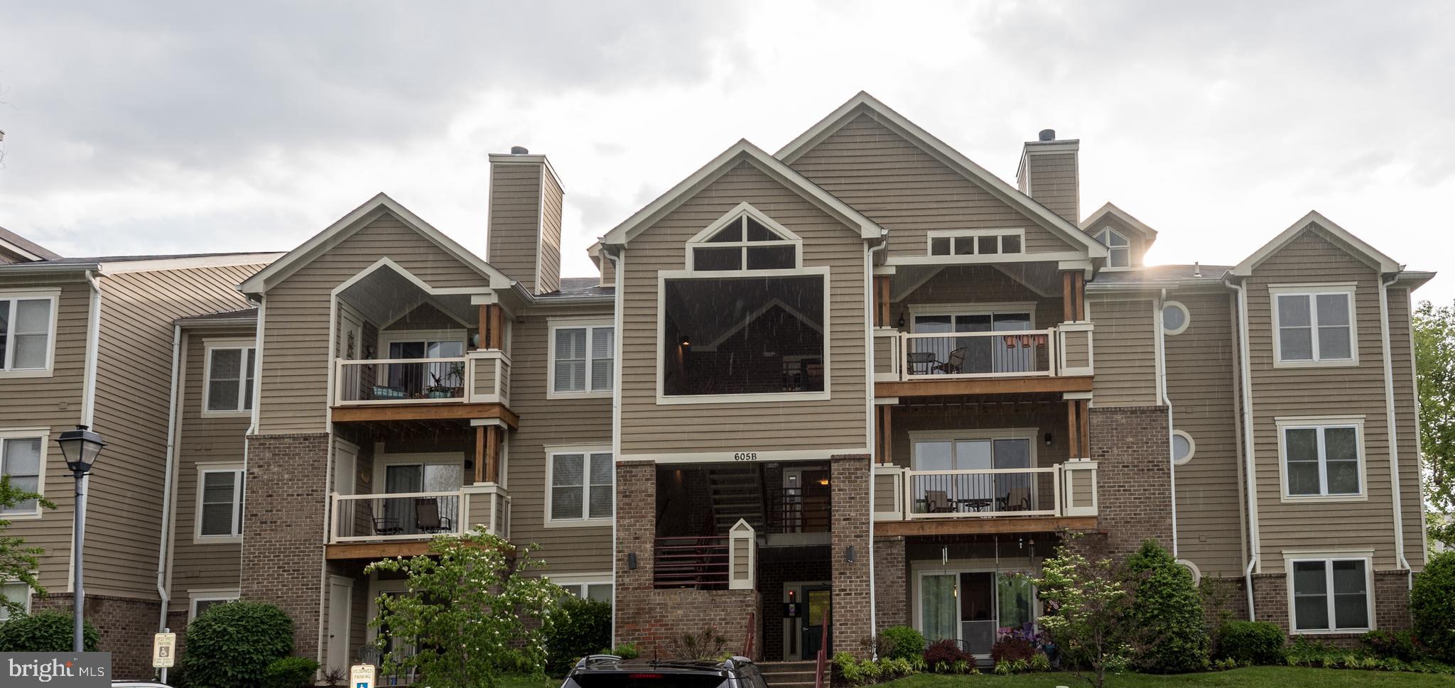 ADMIRAL REACH AT HARBOUR GATES - Residential