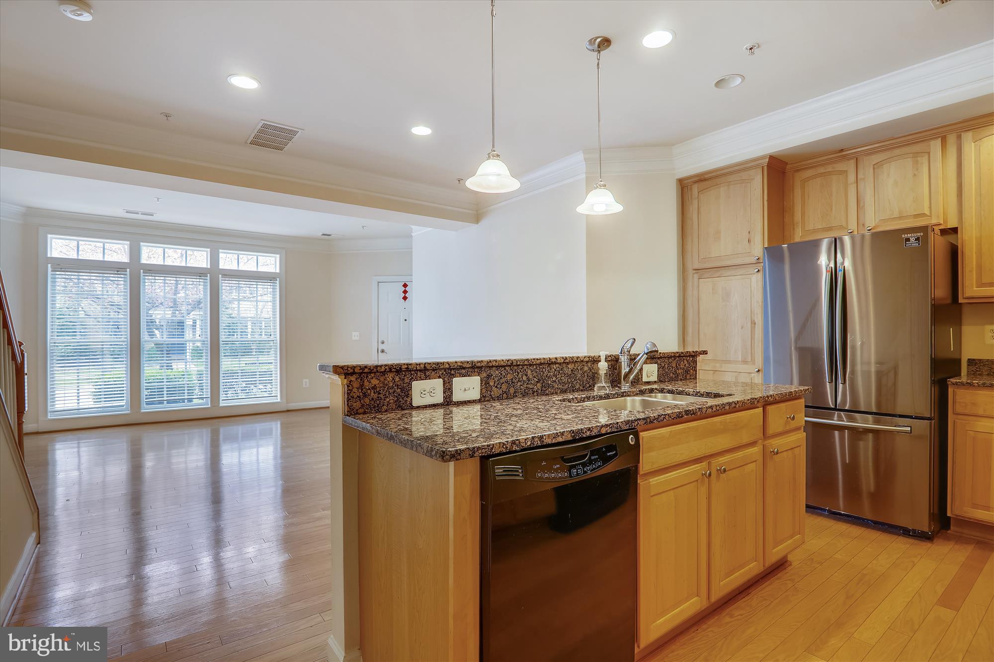 HIDDEN CREEK - Residential