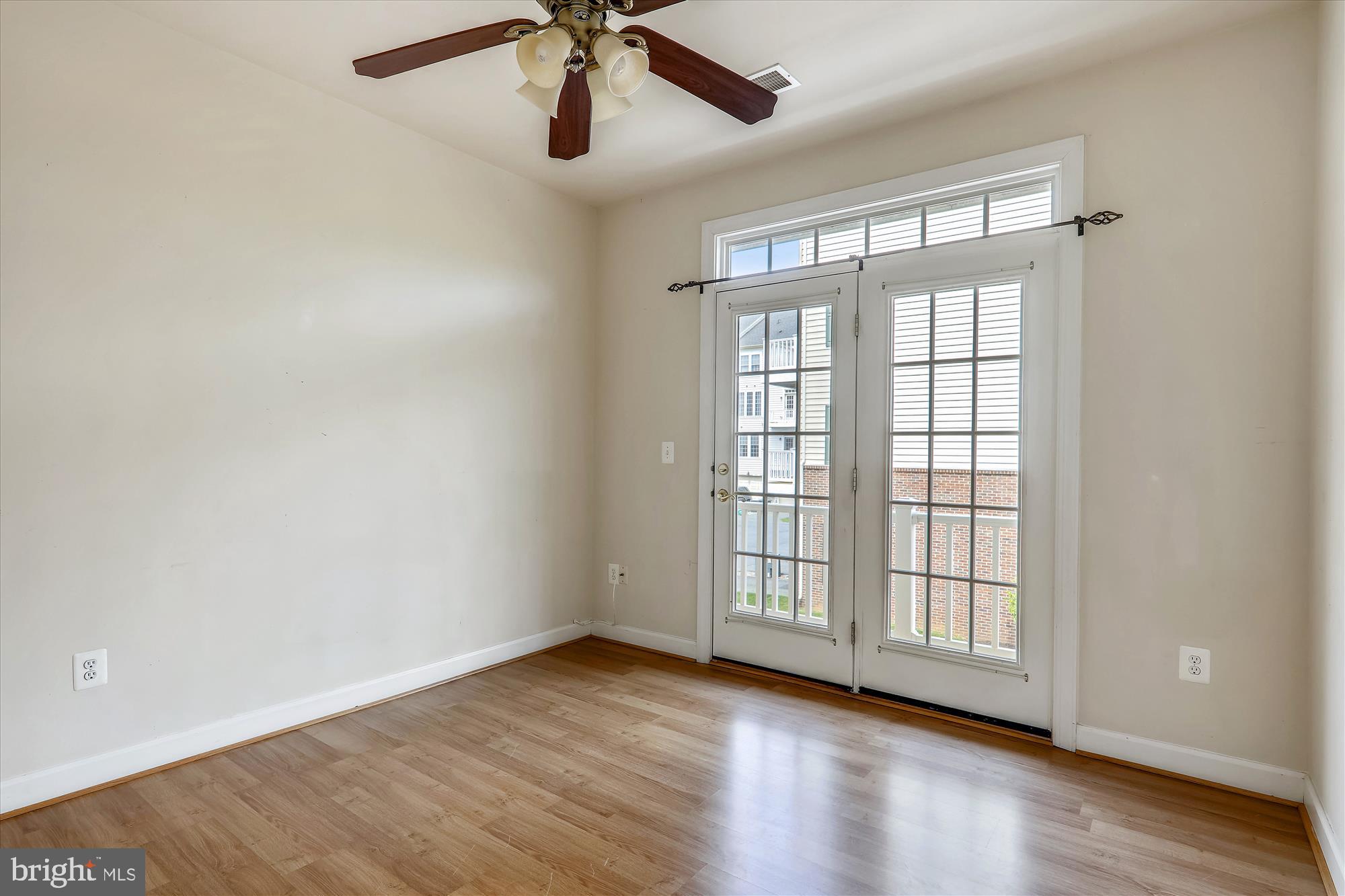 HIDDEN CREEK - Residential