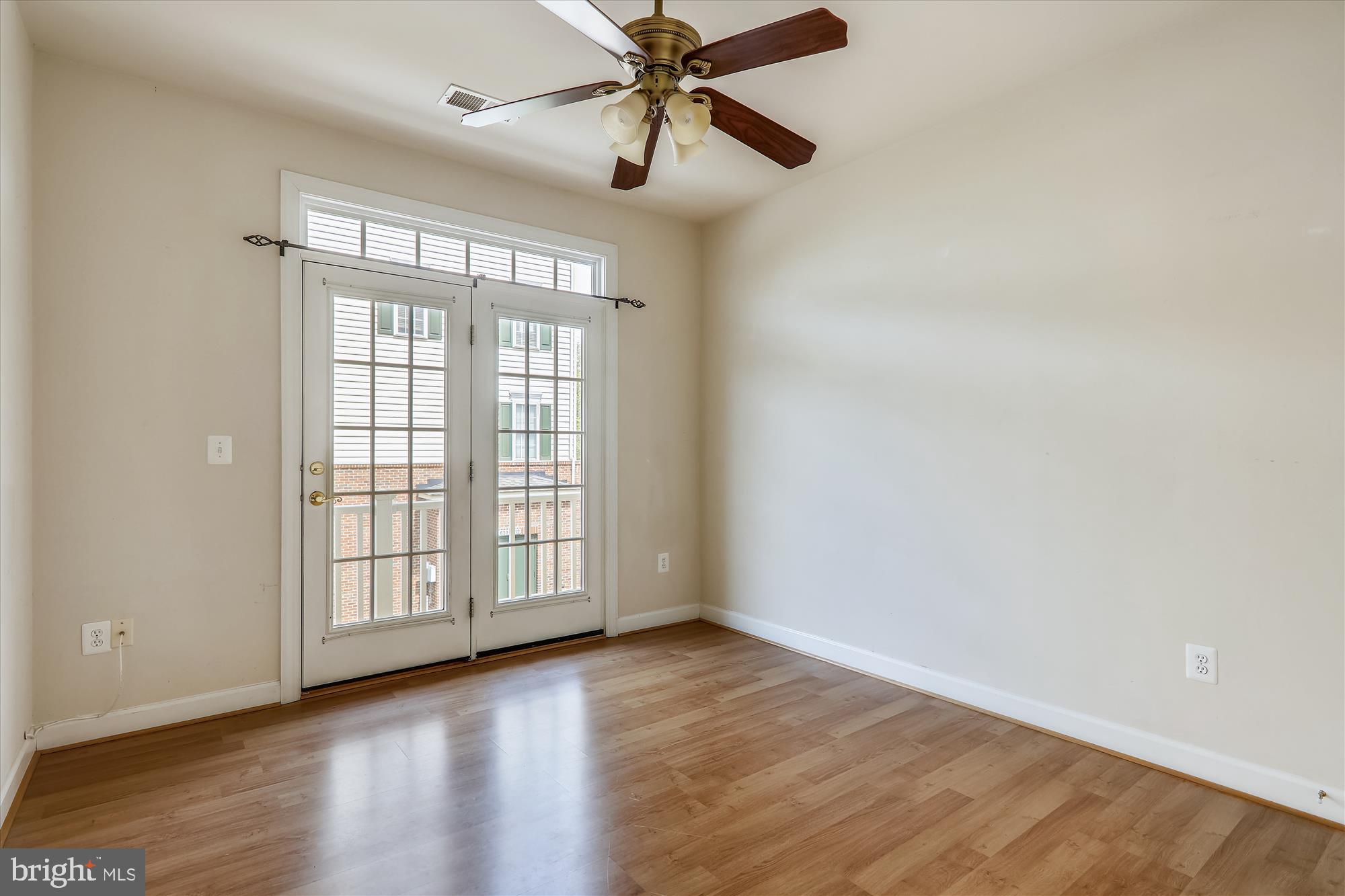 HIDDEN CREEK - Residential