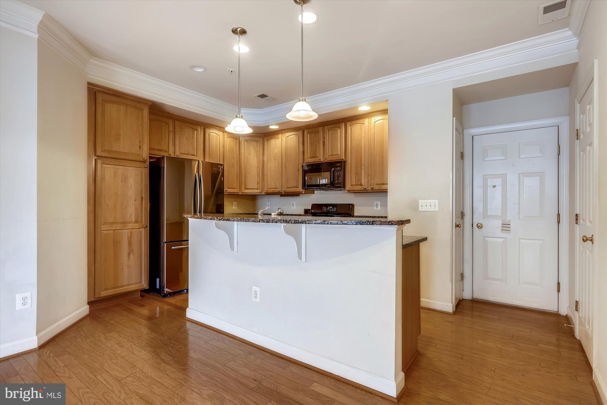 HIDDEN CREEK - Residential