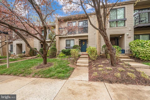 Photo of 11610 Windbluff Court #07/ 7B1, RESTON, VA 20191 (MLS # VAFX2343956)