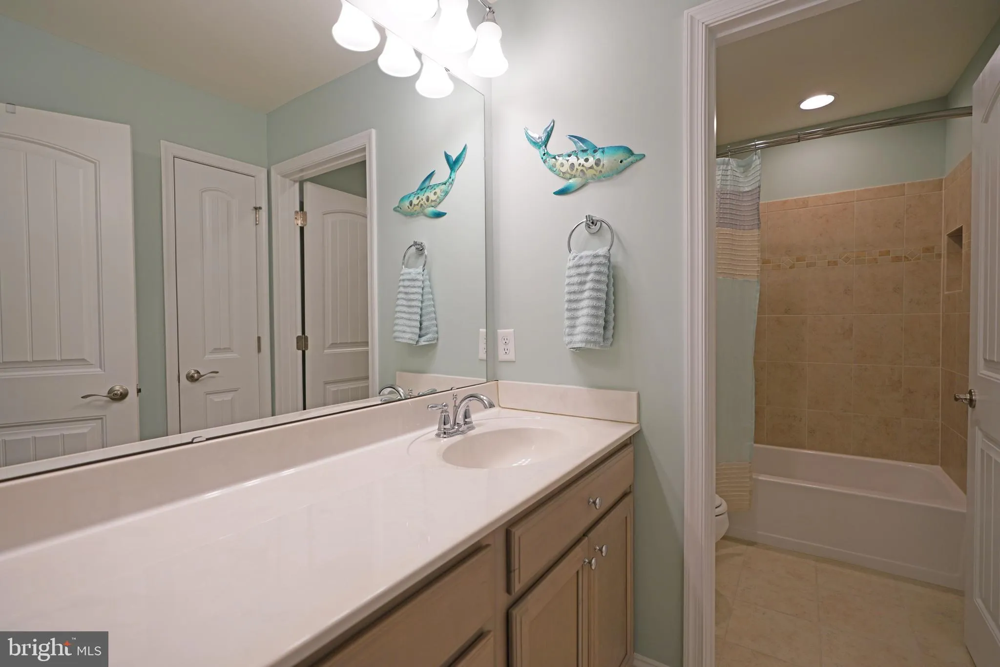 Rehoboth Beach, Delaware 19971, United States, 4 Bedrooms Bedrooms, ,4 BathroomsBathrooms,Residential,Active,77276