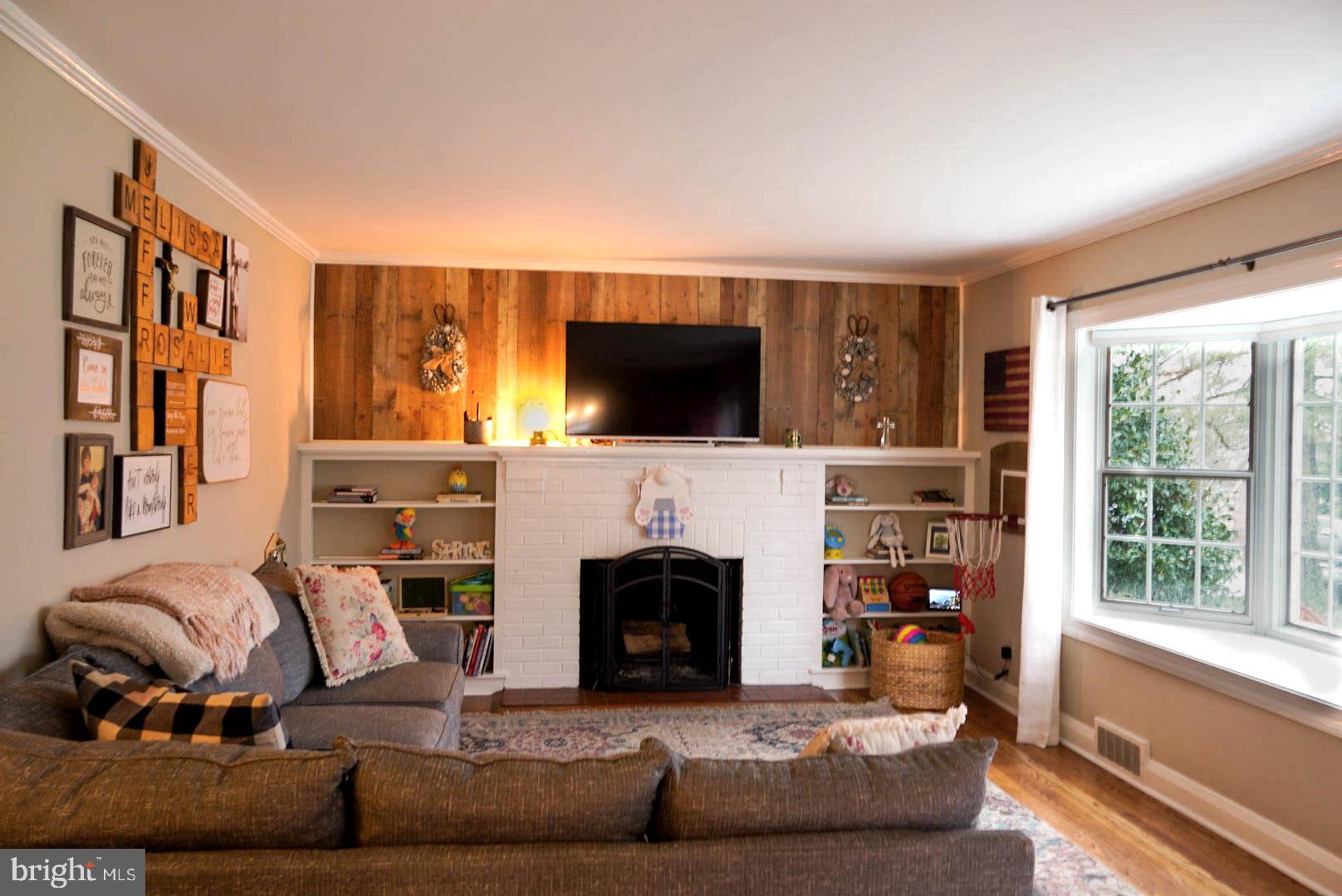 LINTHICUM HEIGHTS - Residential