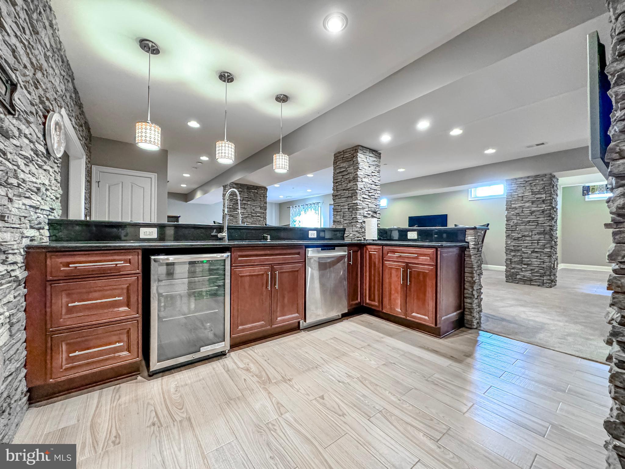 THE GLENS - Residential