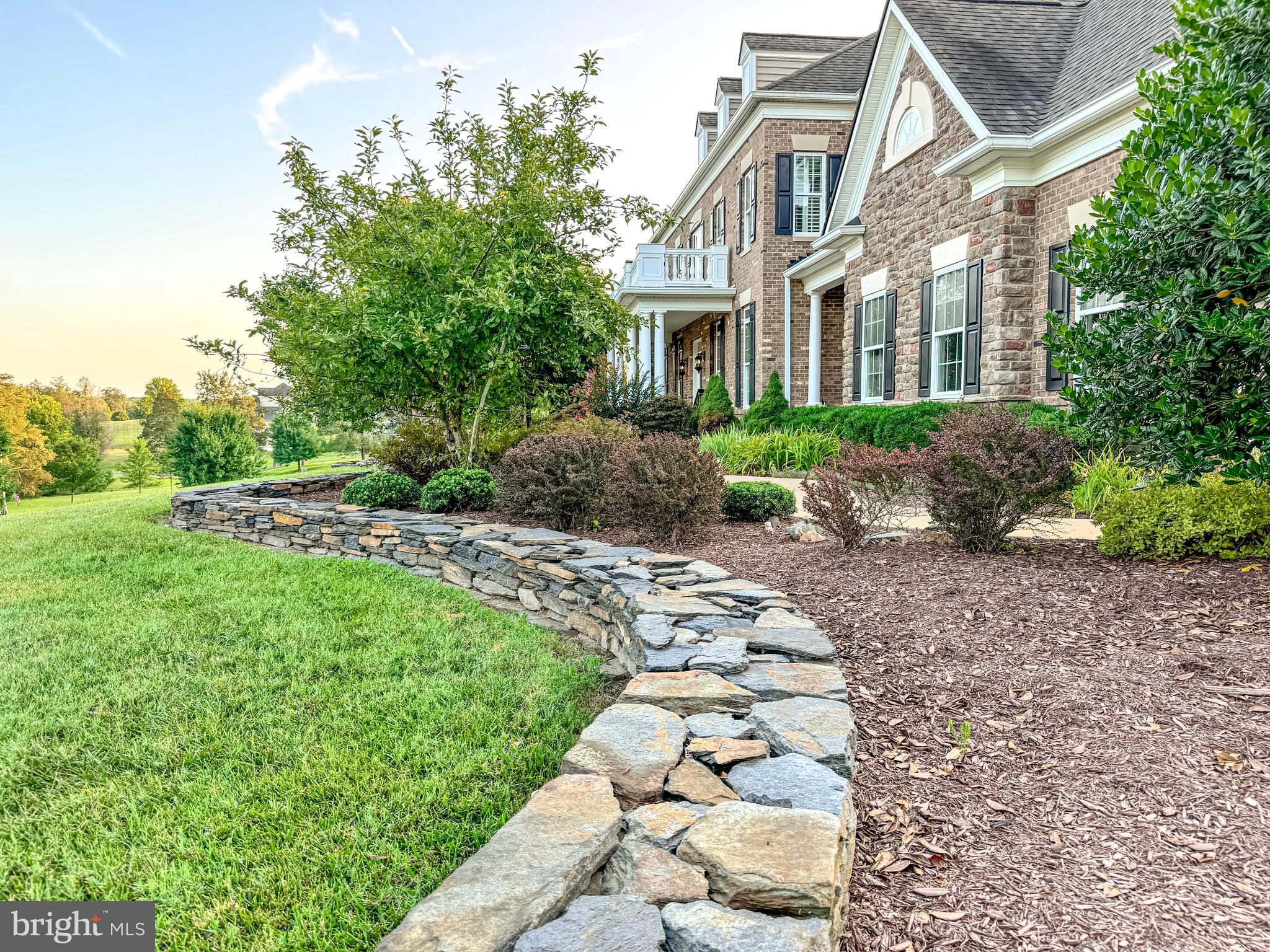 THE GLENS - Residential