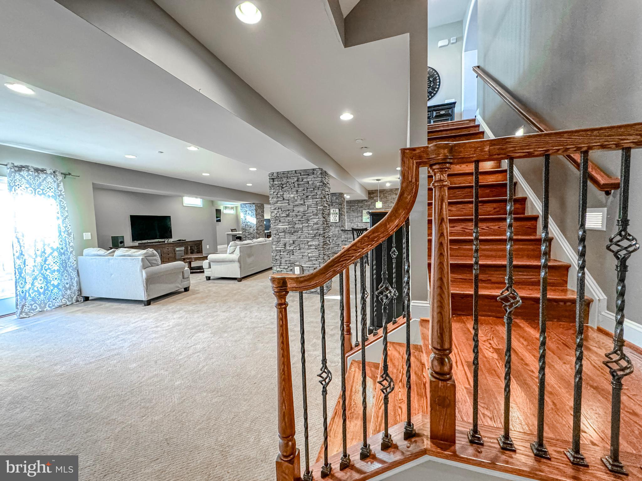 THE GLENS - Residential